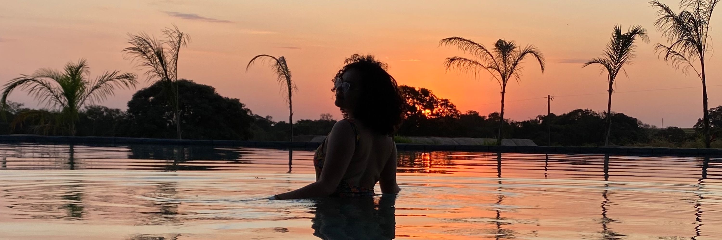 paz é só no nome