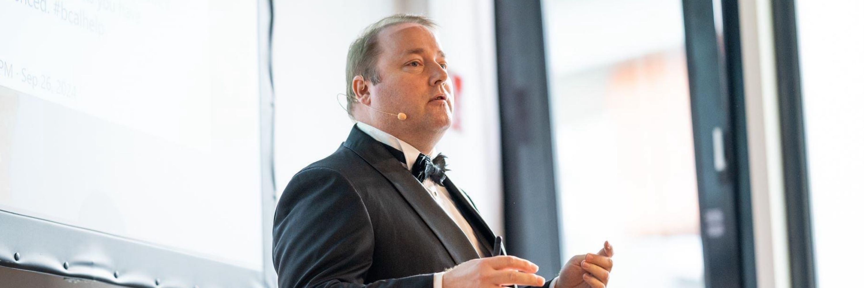 Henrik Helgesen 🤷‍♂️