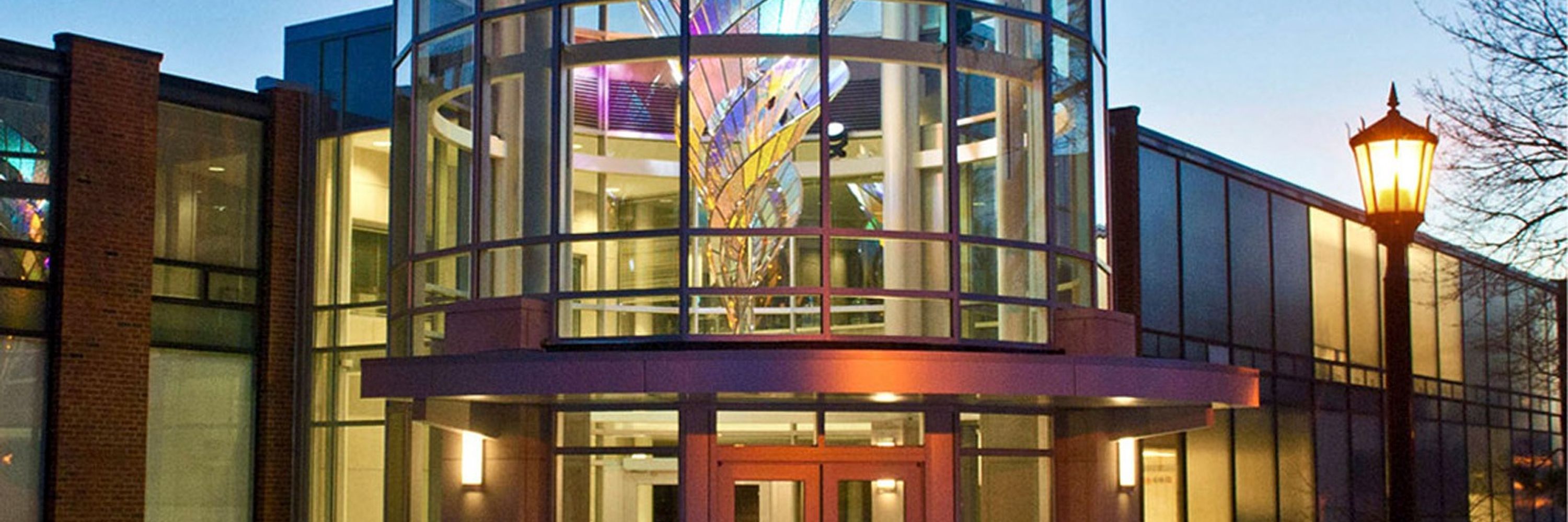 Art IWU