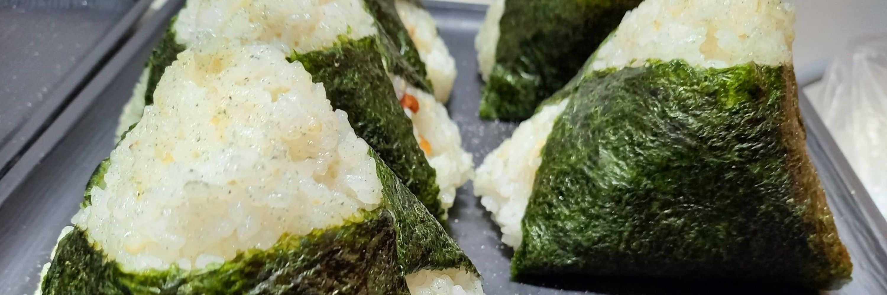 おにぎり屋　とらんきーろ