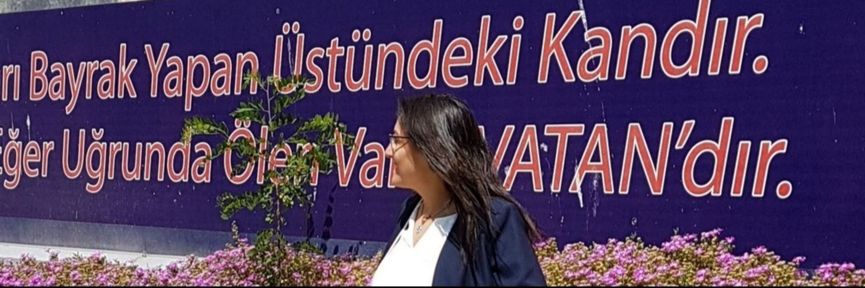 Devrimci Anne