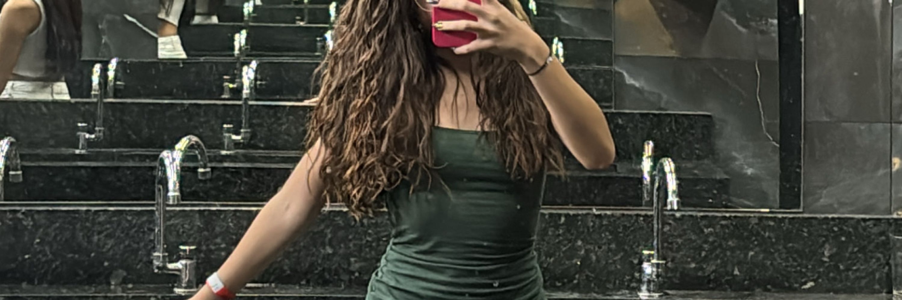 💋