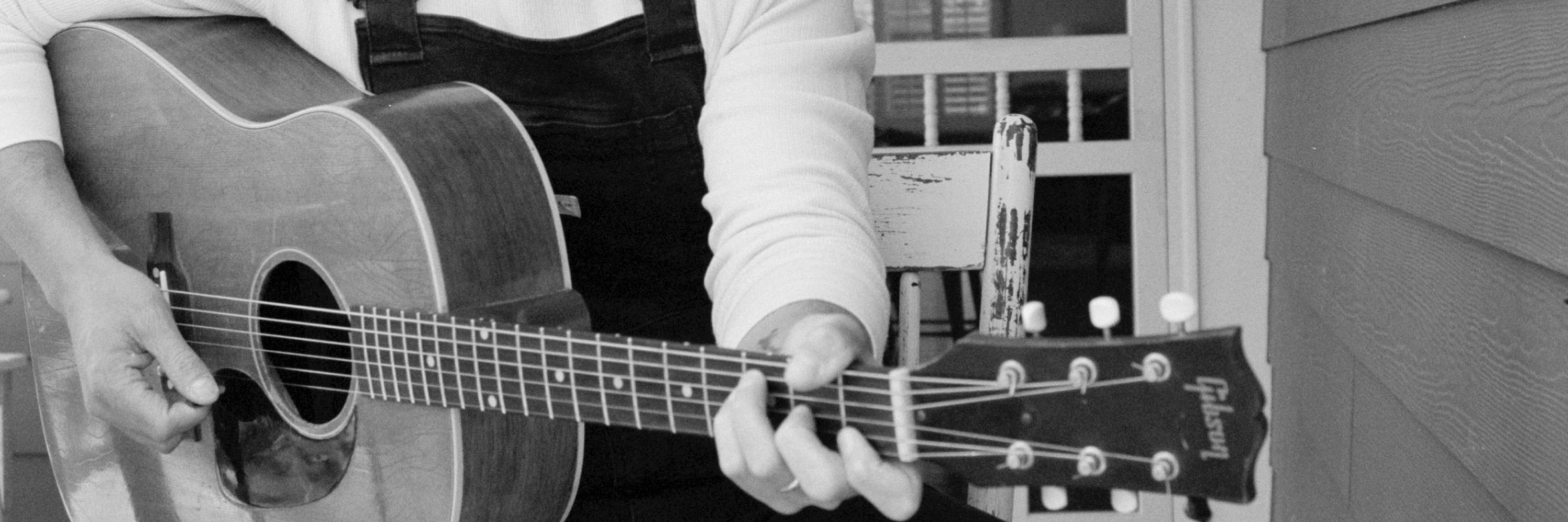 Charlie Worsham