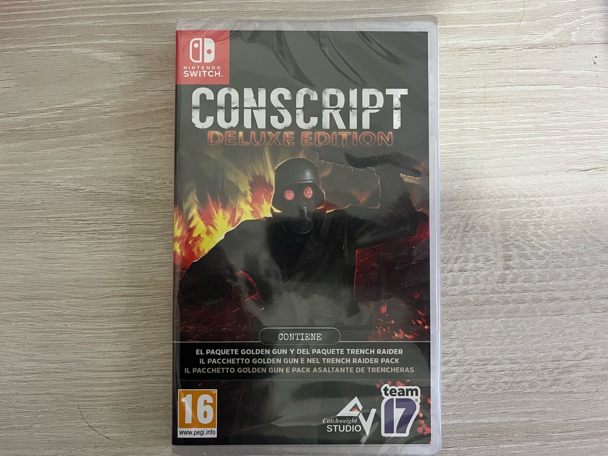 Edición física de Conscript para Switch. Aparece en la portada un soldado de la primera guerra mundial.