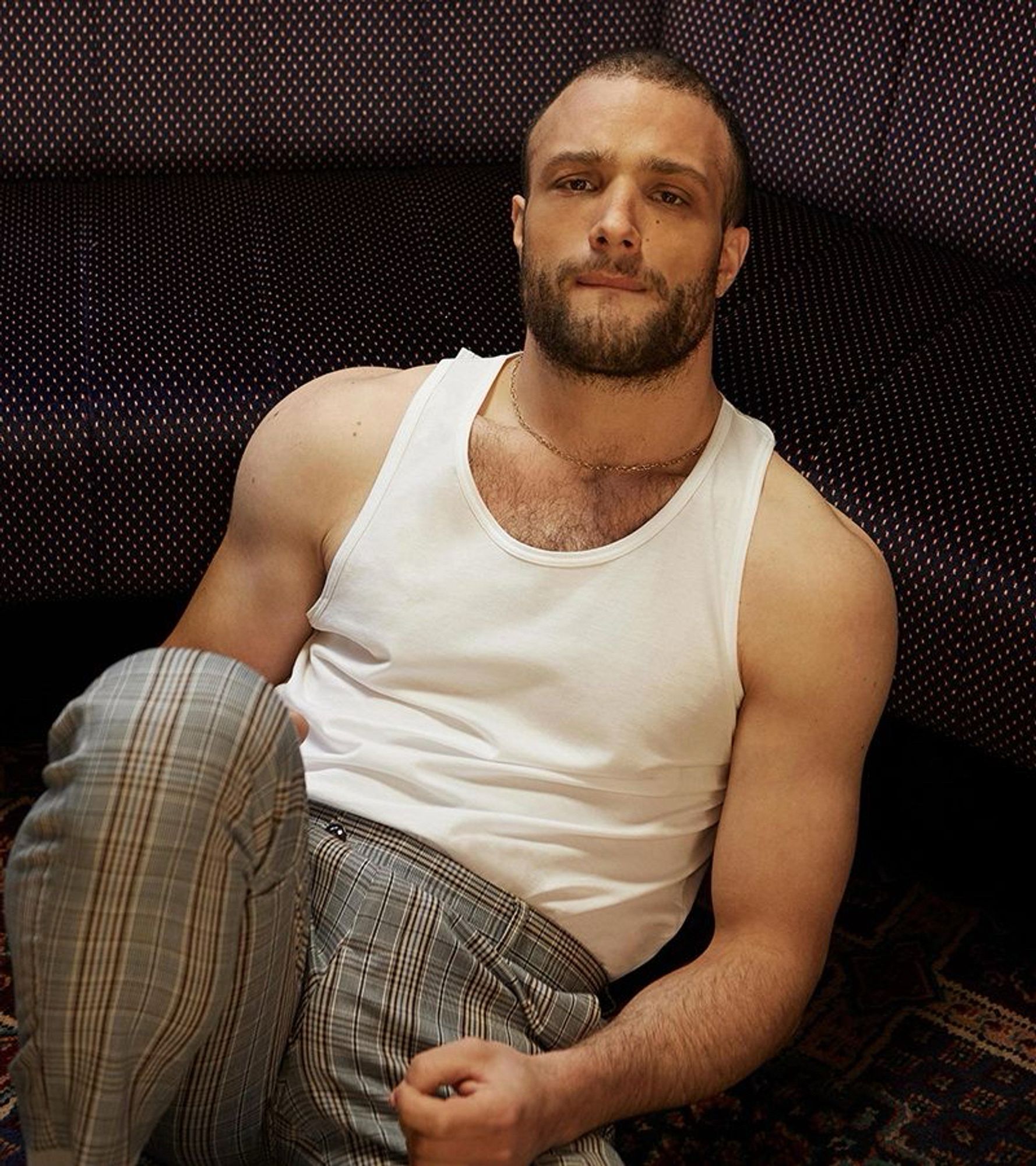 Tom Hardy knock-off Cosmo Jarvis in a wife beater and hideous pants