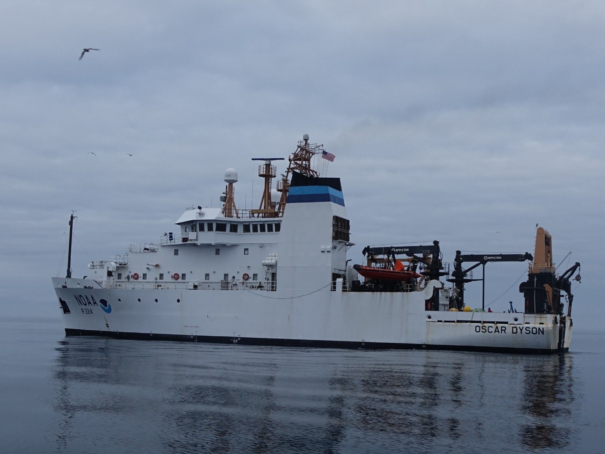 NOAA Ship Oscar Dyson