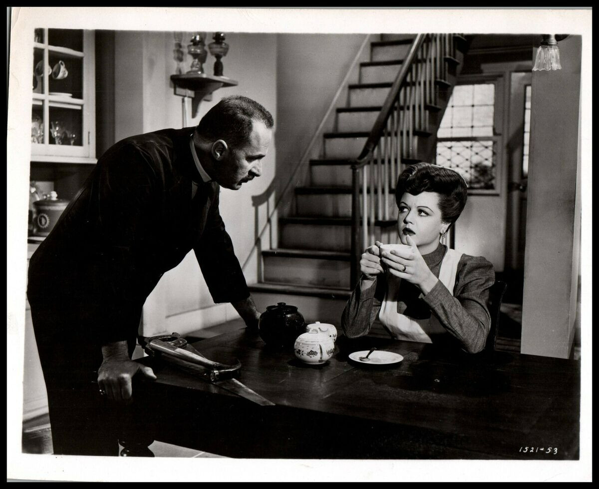 Keenan Wynn and Angela Lansbury in the gaslight-lite Kind Lady (1951)