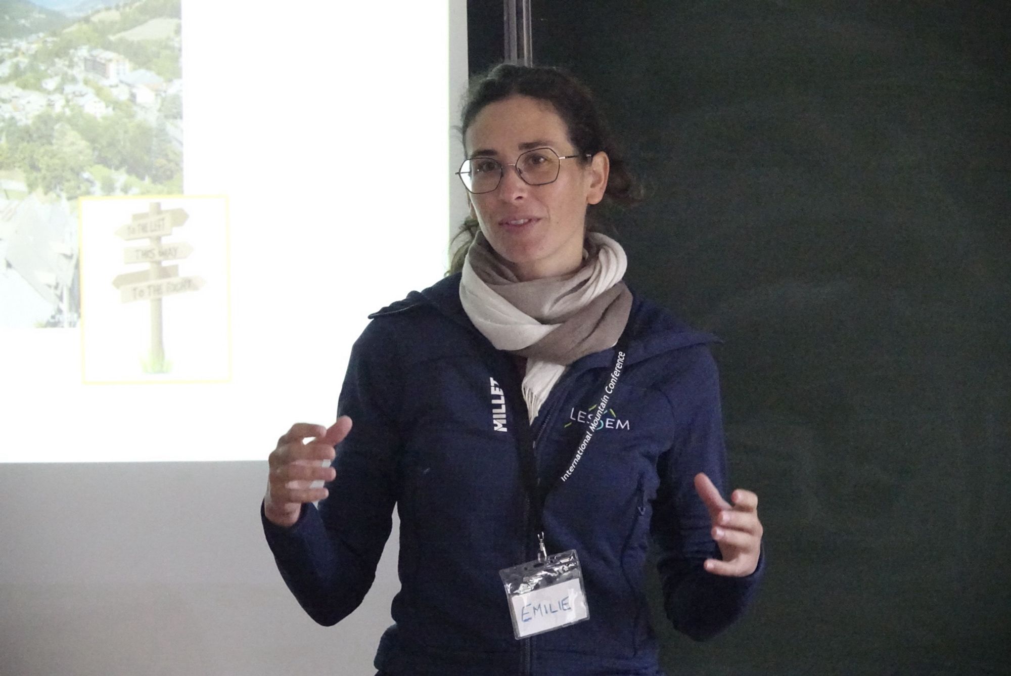 Emilie Crouzat speaking in the Peyresq lecture theatre