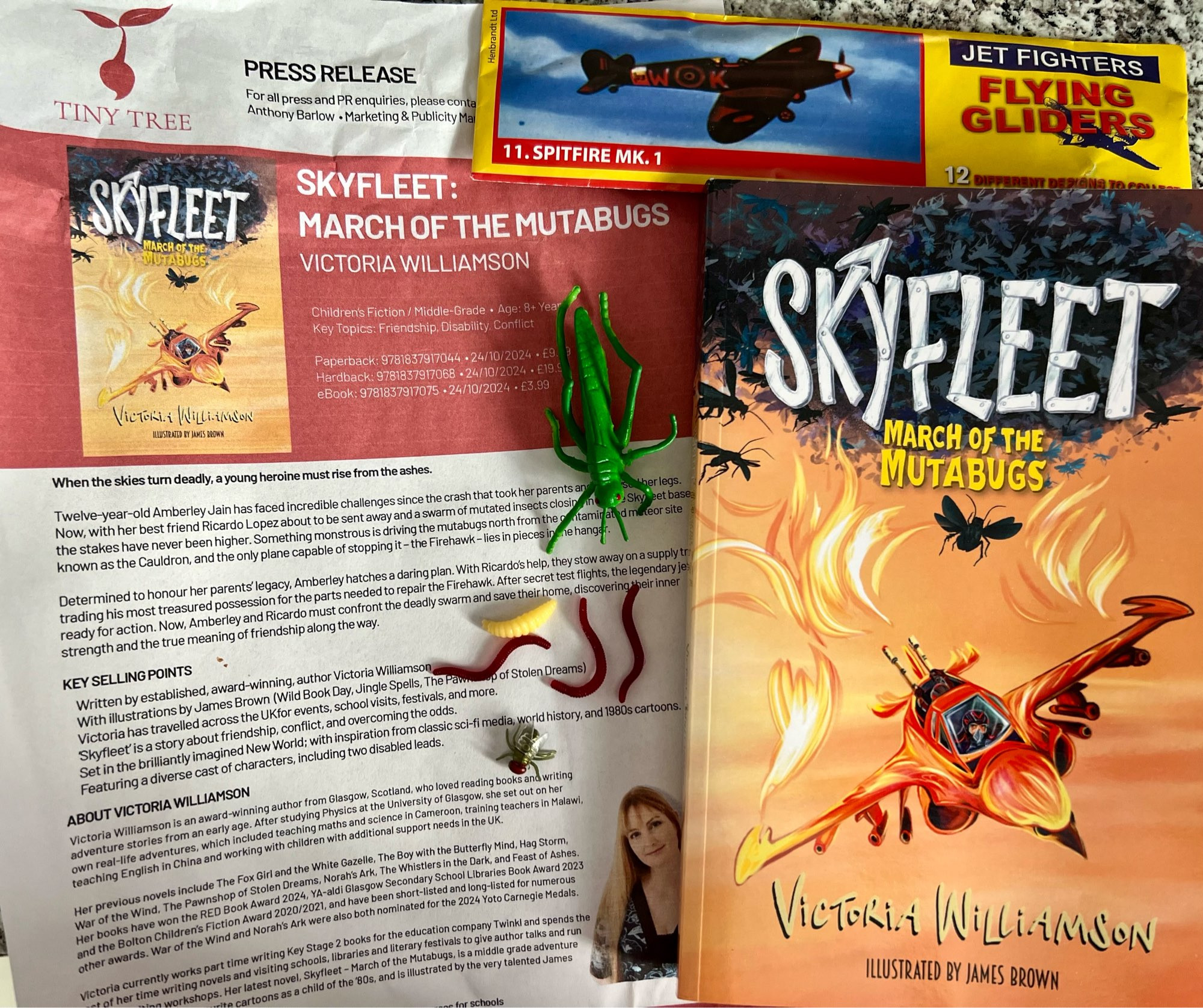 Pre release pack for Skyfleet by Victoria Williamson. A copy of the book, a marketing letter, a flier toy and small toy insects (worms, a fly, a maggot and a cricket).