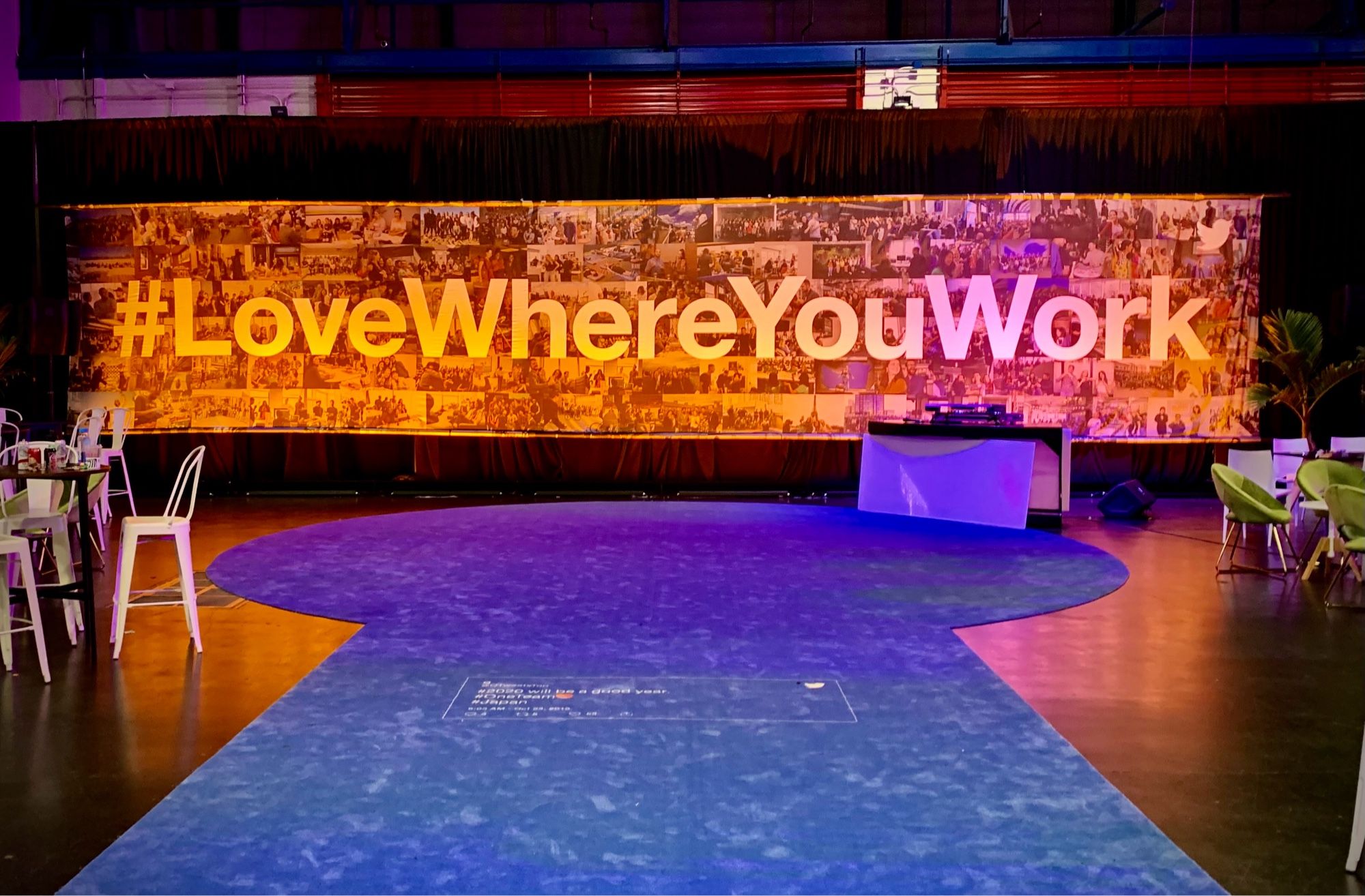 #LoveWhereYouWork banner at Twitter’s #OneTeam2020