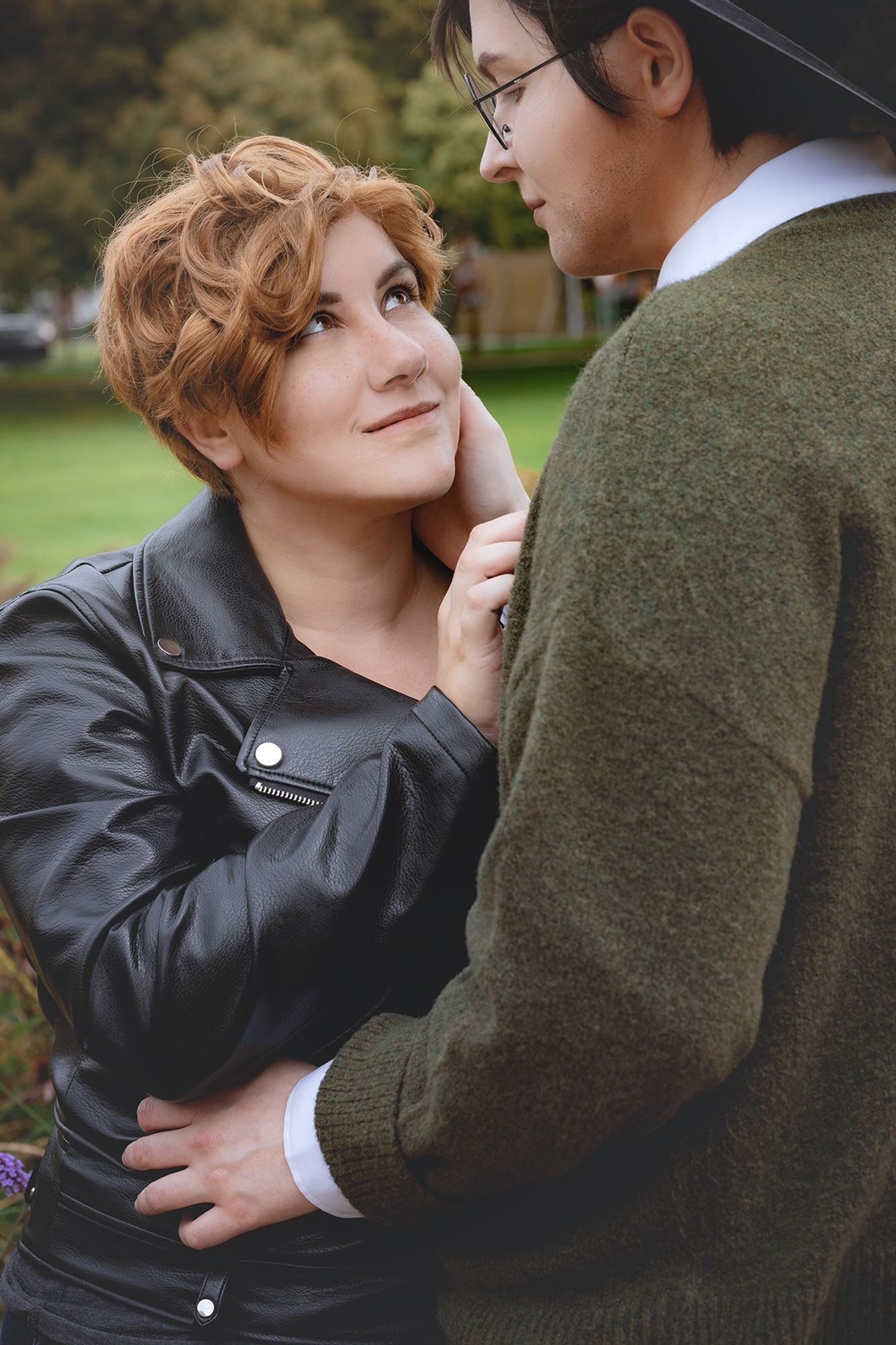 Closeup of Gregg cosplayer looking up at Angus