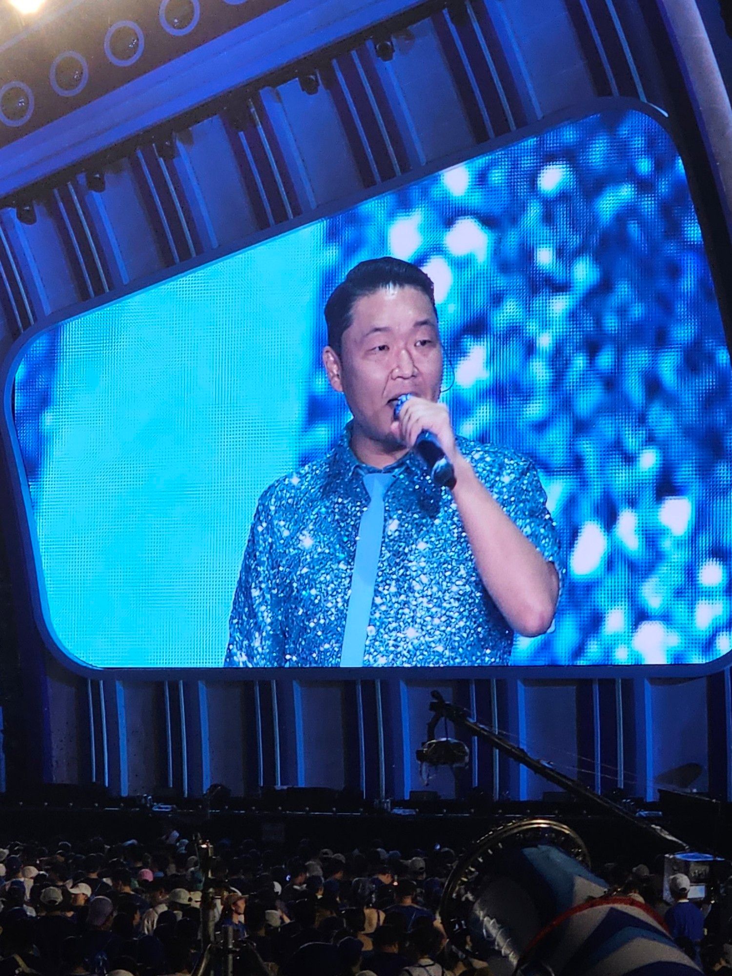 Korean singer PSY thanked SUGA before performing "That That", at Summer Swag 2024.