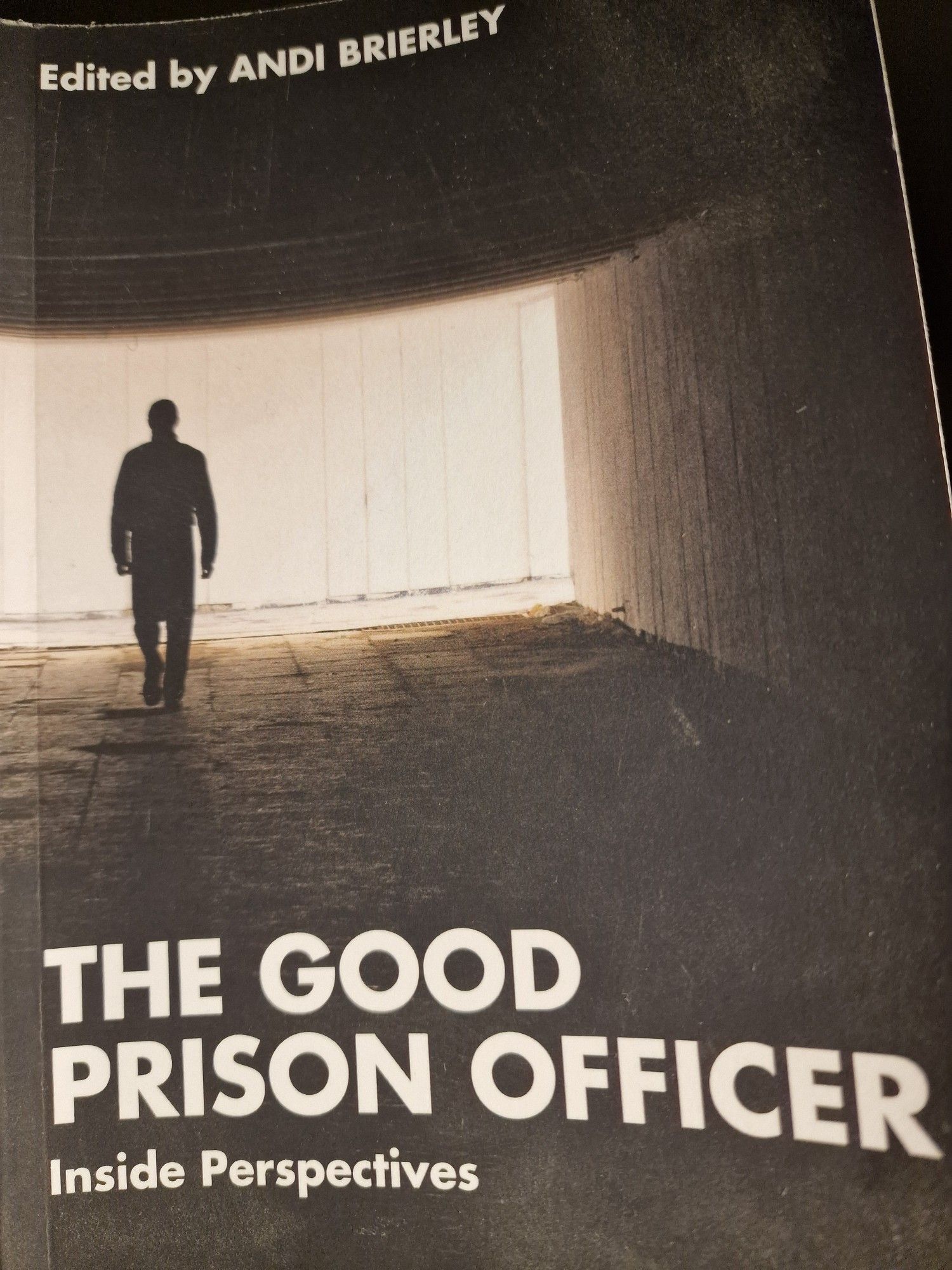 Cover of book 'the good prison officer' edited by Andi Brierley