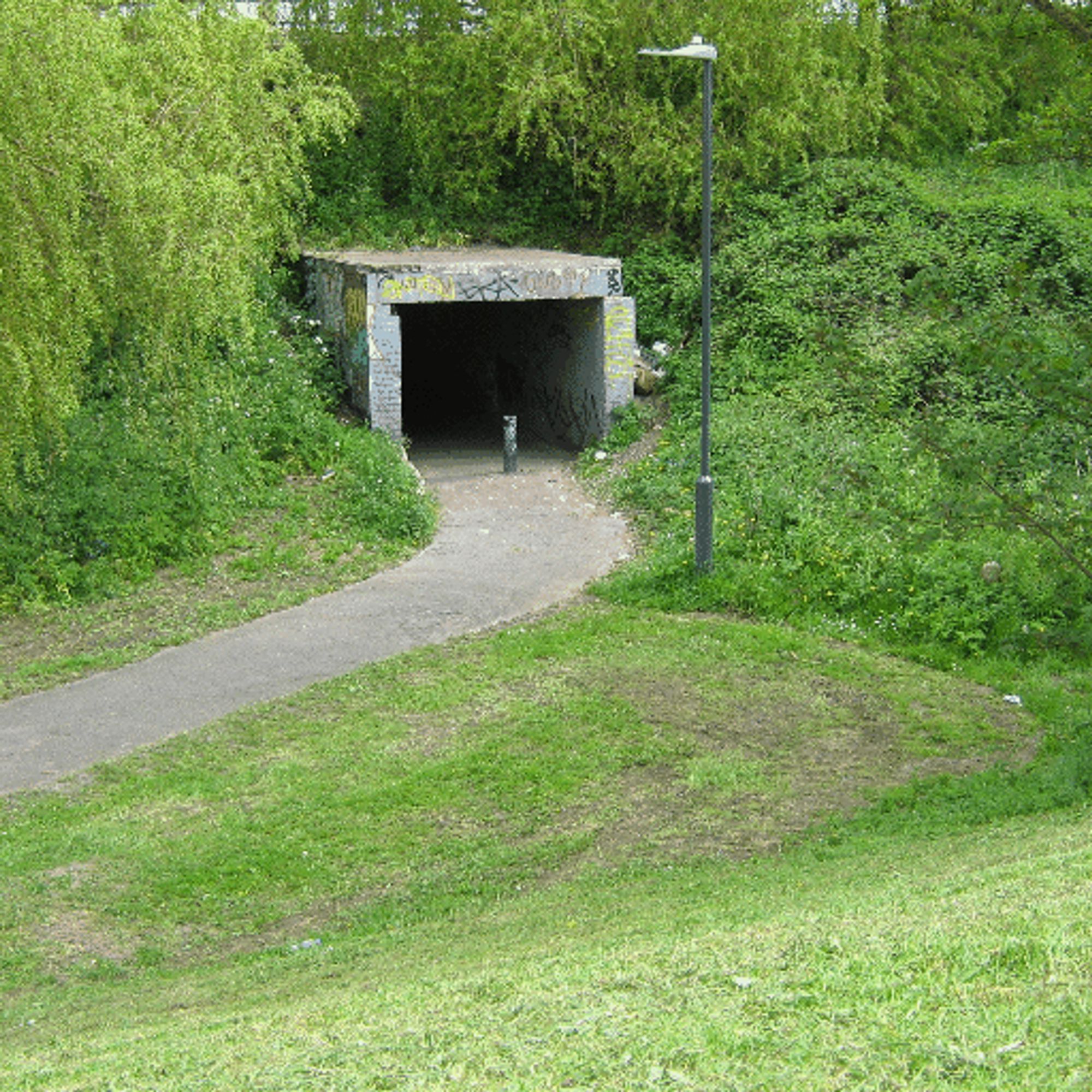 Haunted subway, Harrow Weald 2