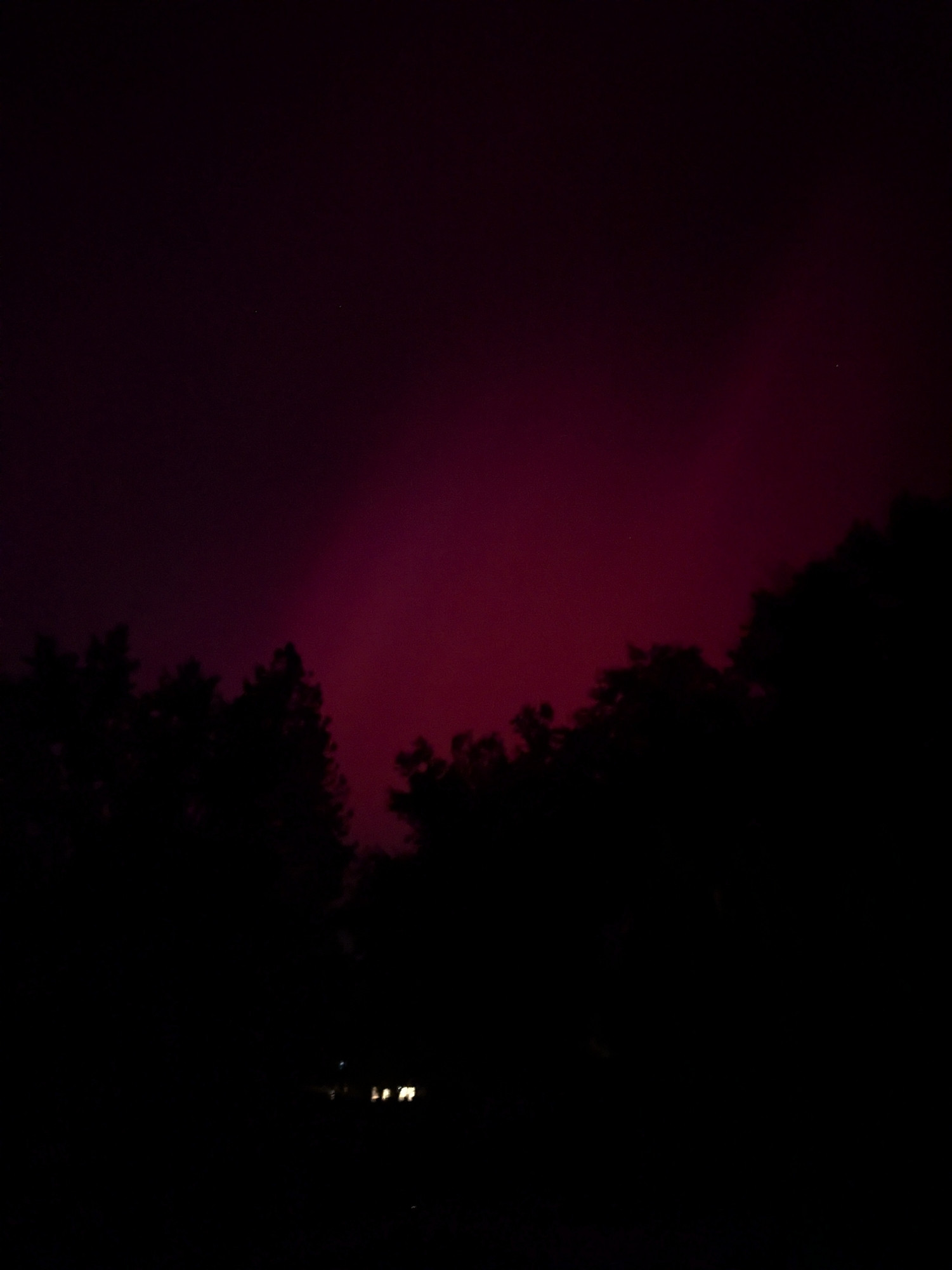 A red night sky