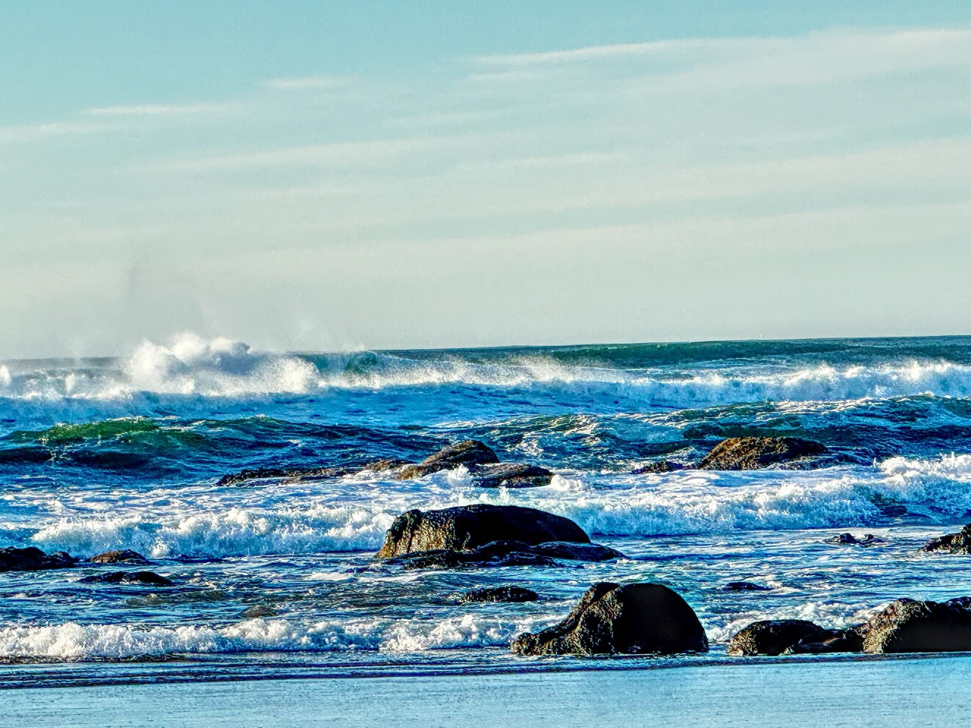 Ocean colorful waves on Cannon Beach