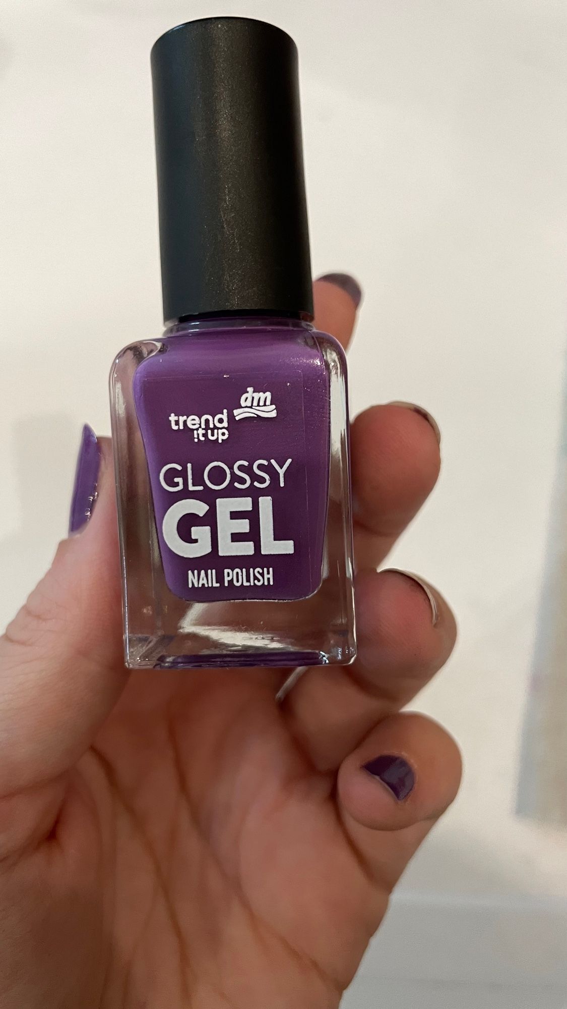 Der lila Nagellack von dm hehe