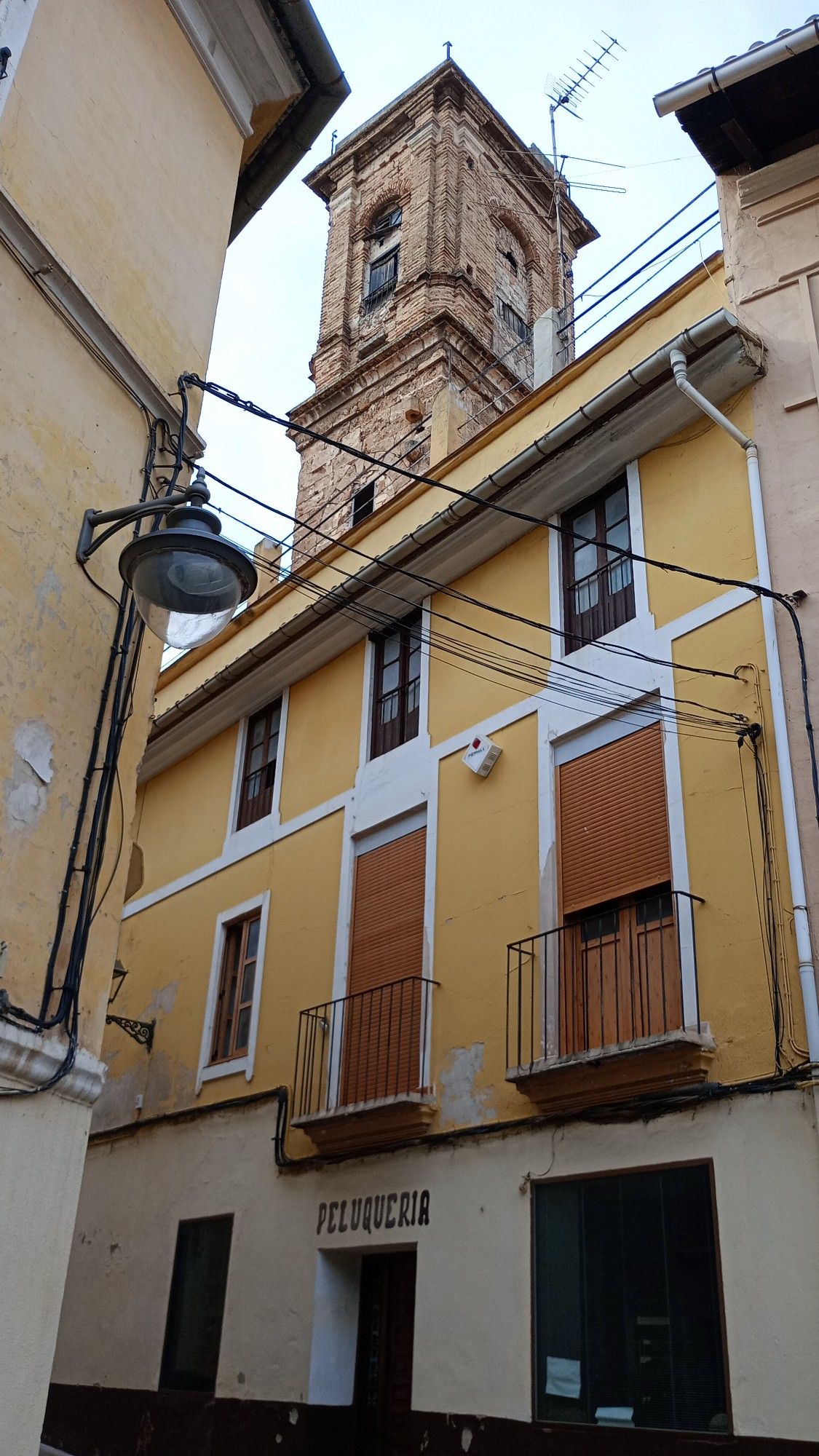 A building in Xativa with a huge tower to Zuul on the roof