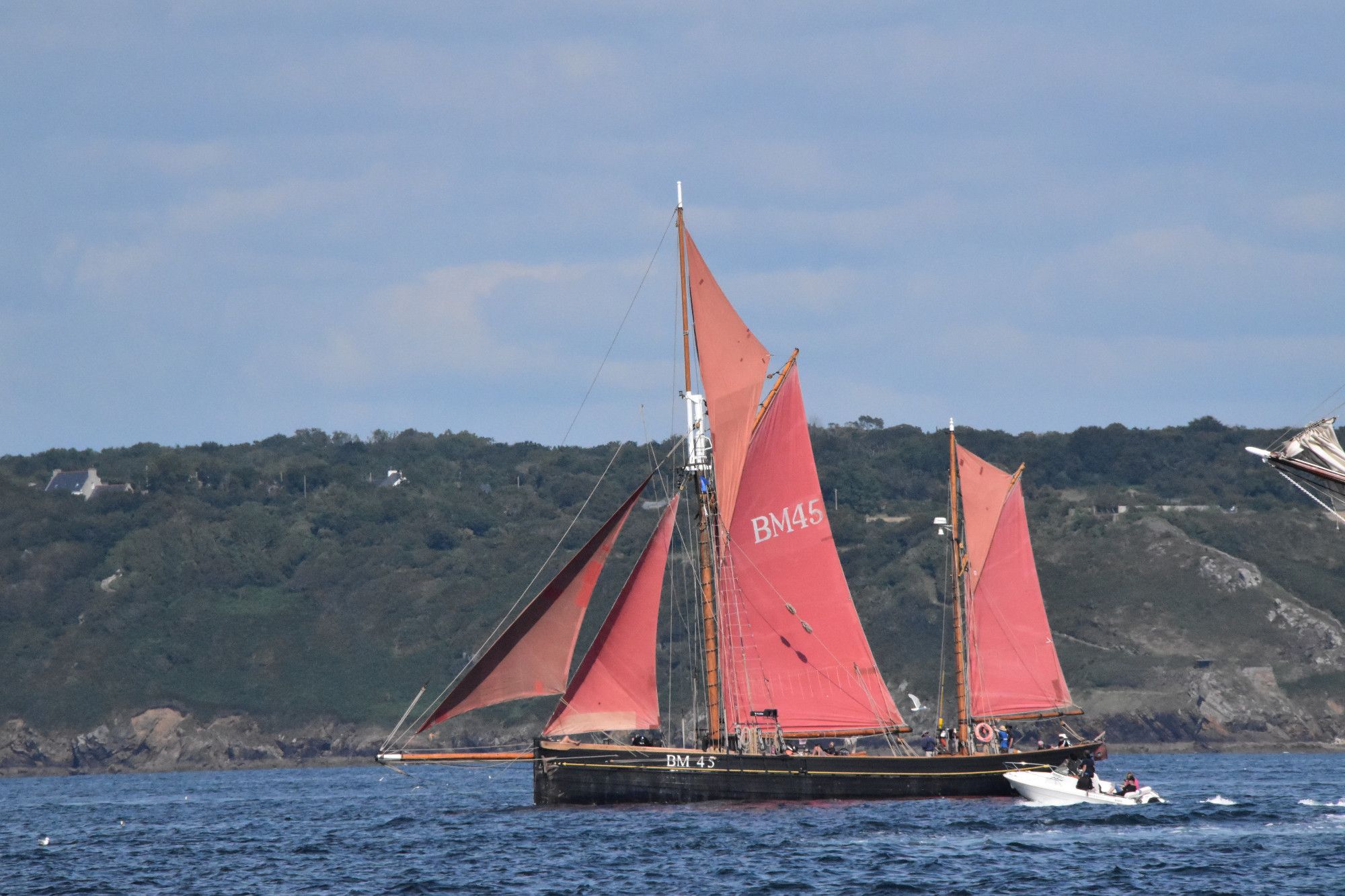 le chalutier Pilgrim of Brixham en rade de Brest.