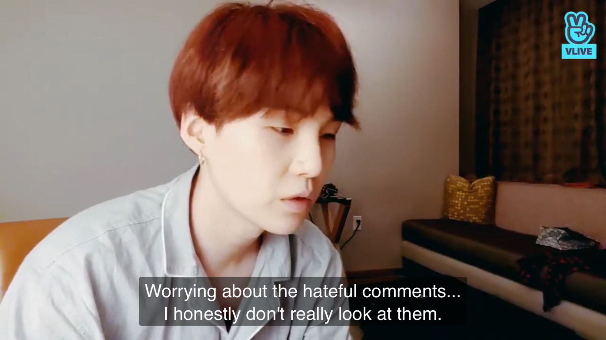 Yoongi on vlive. Subs: worrying about the hateful comments… I honestly don’t really look at them.