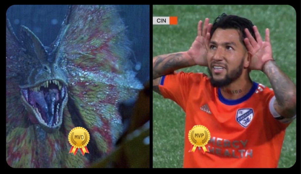 lucho celebrating and the fan neck dinosaur from Jurassic park with mvp medals