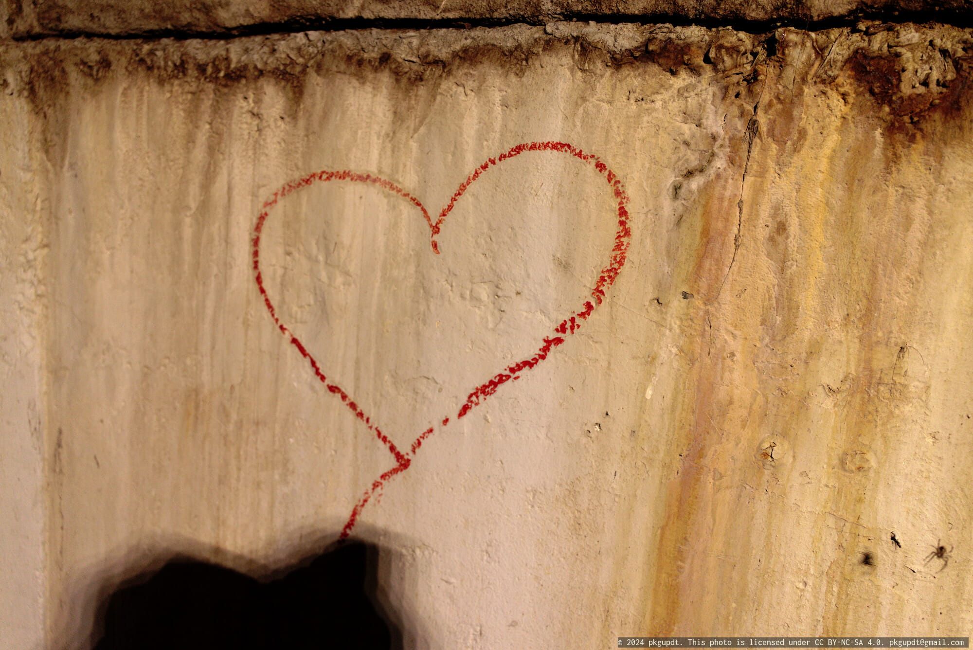 Heart drawing on the wall.