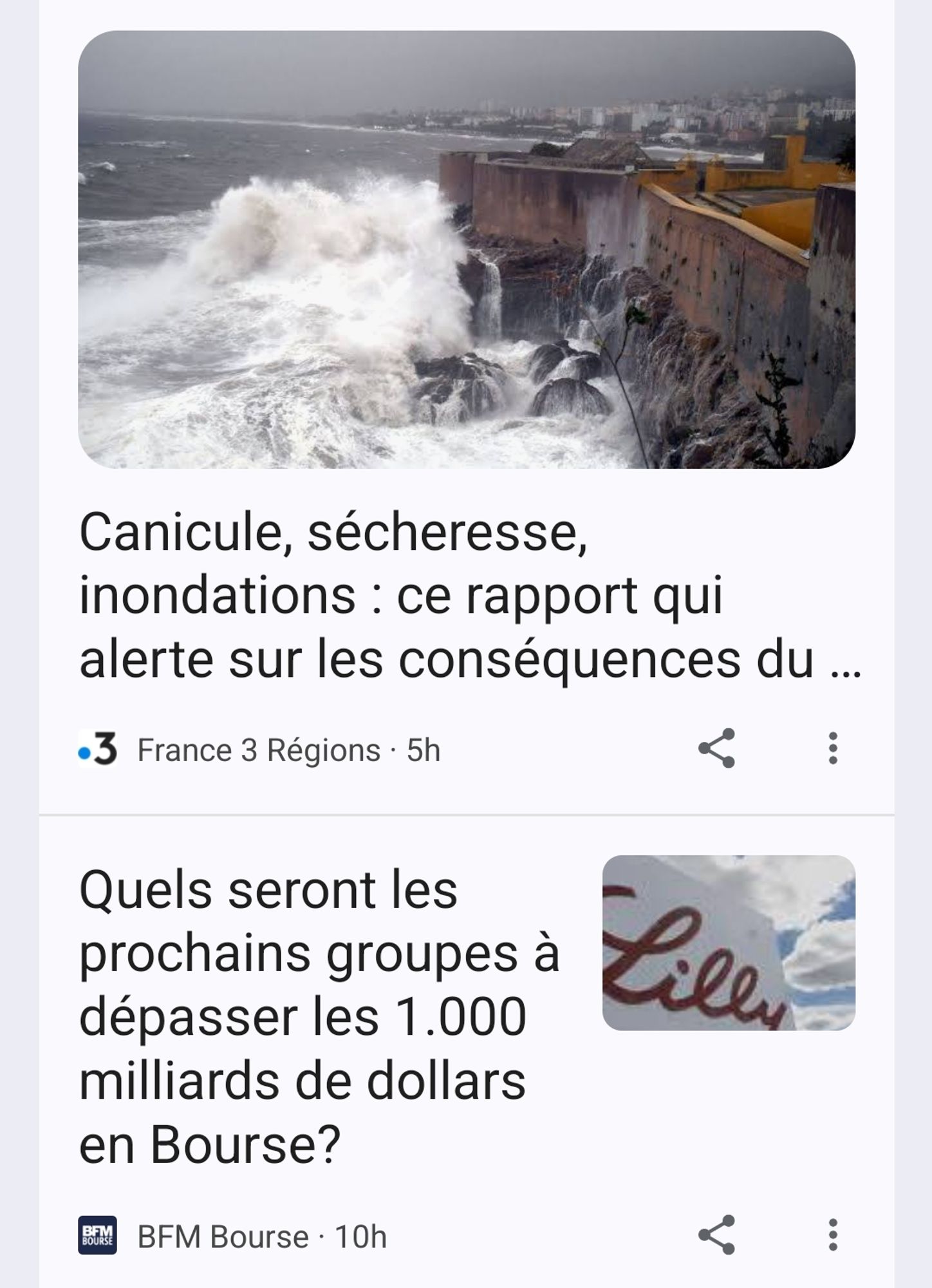 Copie d écran de 2 pushs discover
En haut France 3 
Canicule, sécheresse, inondations:ce rapport qui alerte sur les conséquences du changement climatique

En dessous
Bfm bourse
Quels seront les prochains groupes à dépasser les 1000 milliards de dollars en Bourse?