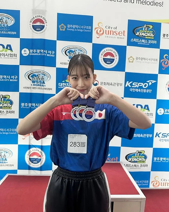 森川葵 スポーツスタッキング