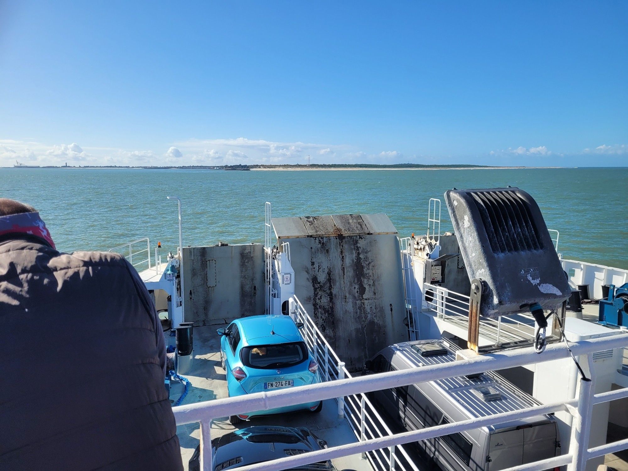 Royan Medoc car ferry