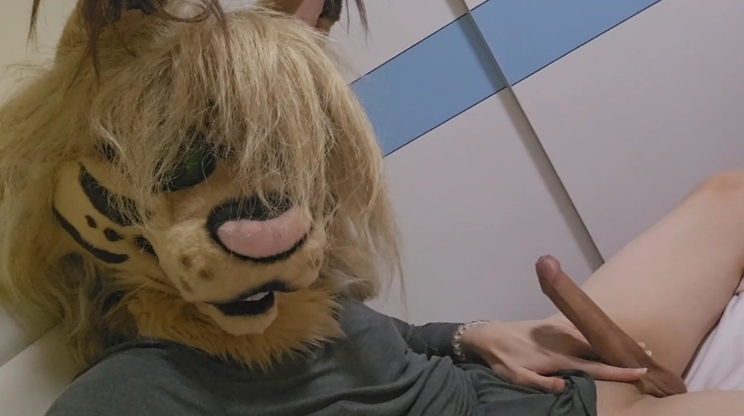 (fursuit) head on, (cock) head out