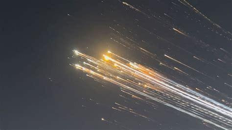 SpaceX Starship explodes shortly after start.