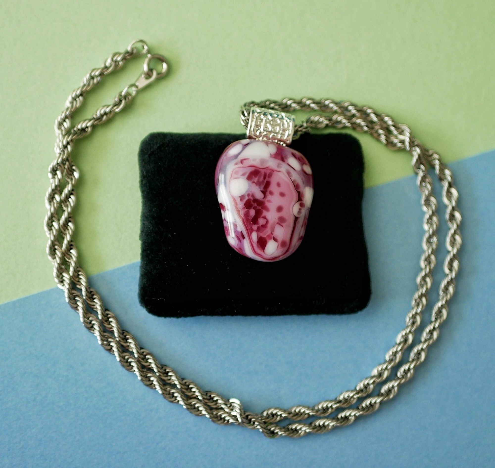 pink speckled pendant