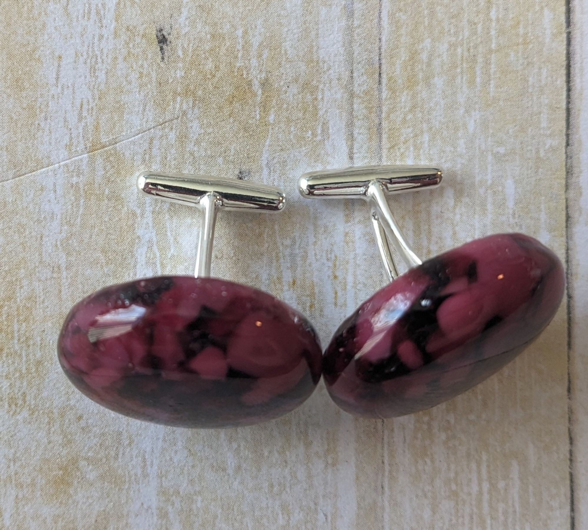 berry colored cufflinks