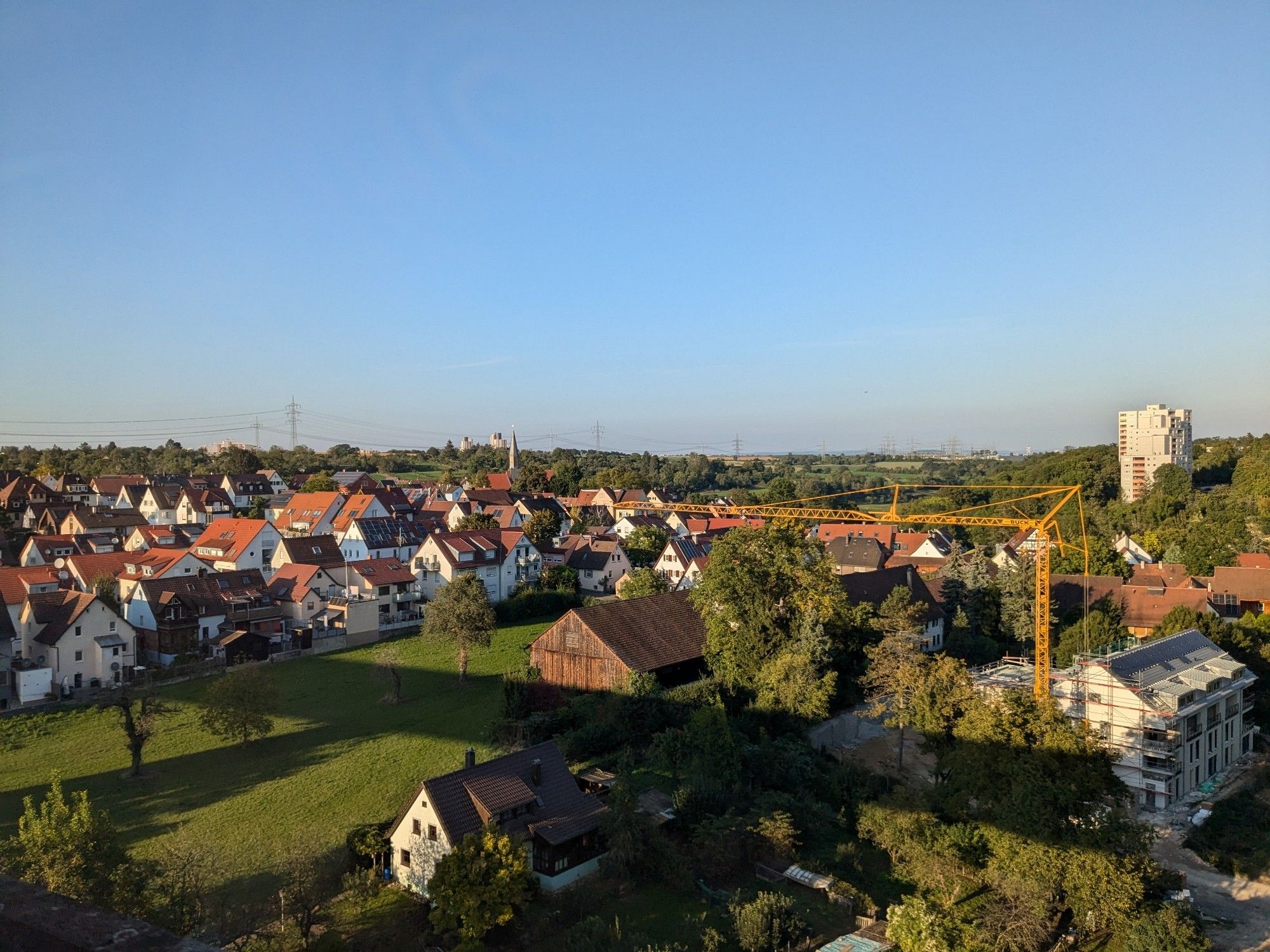 View from Feuerbach viaduct above eastern Zazenhausen