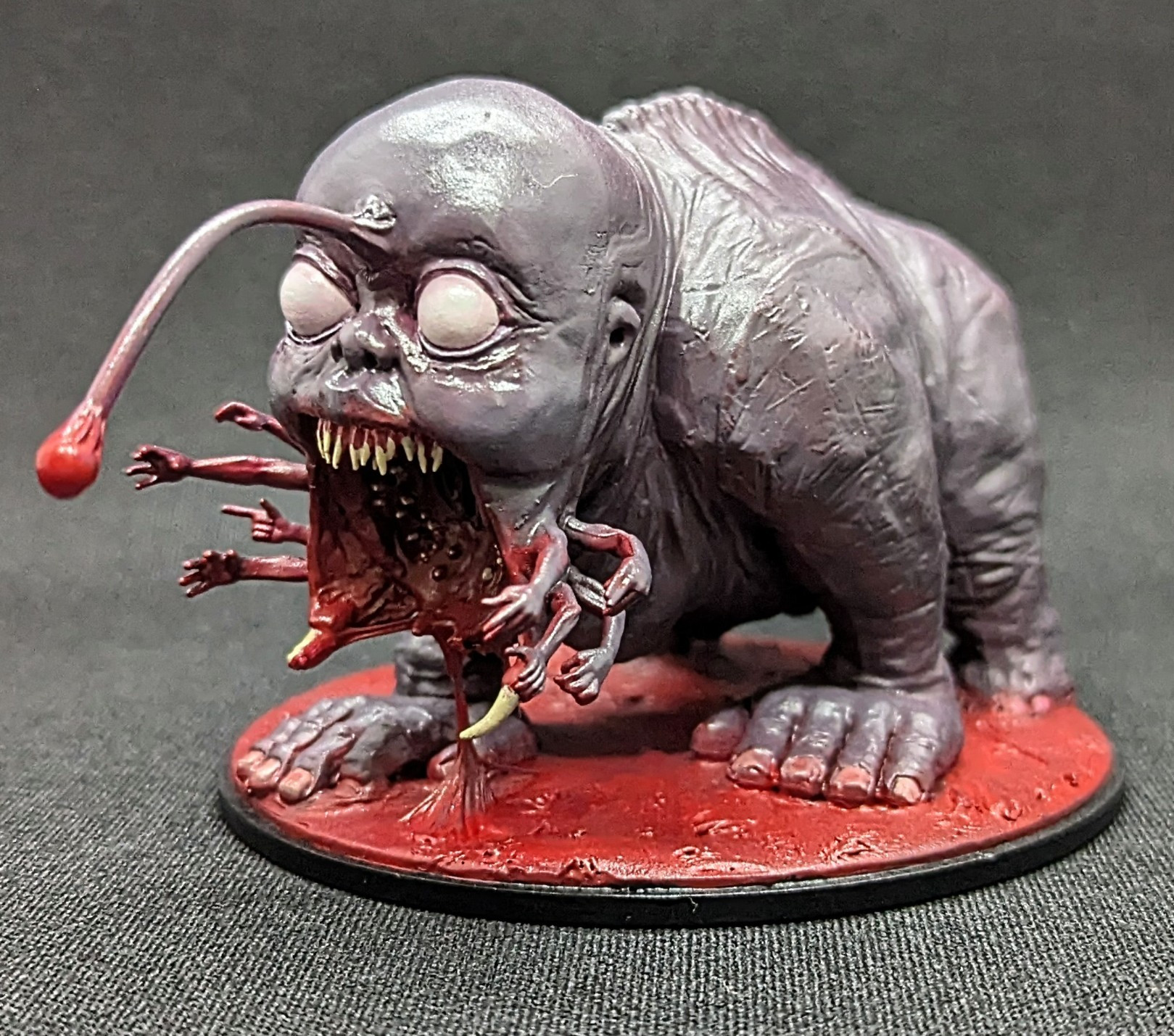 GORM! Another kingdom death mini. Base is custom made with sprue goo I painted to look all fleshy :)