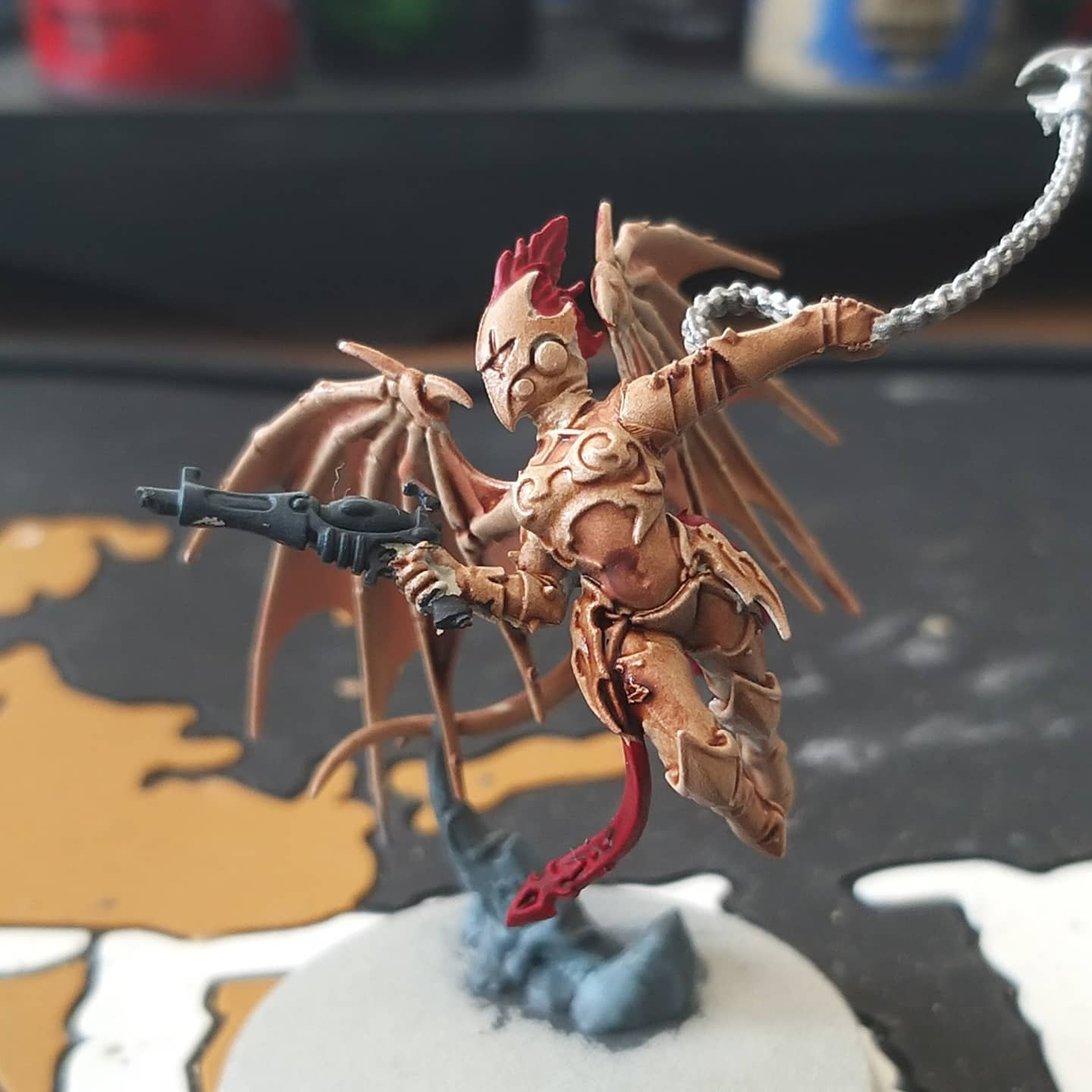 Dark Eldar Scourge with red hair
