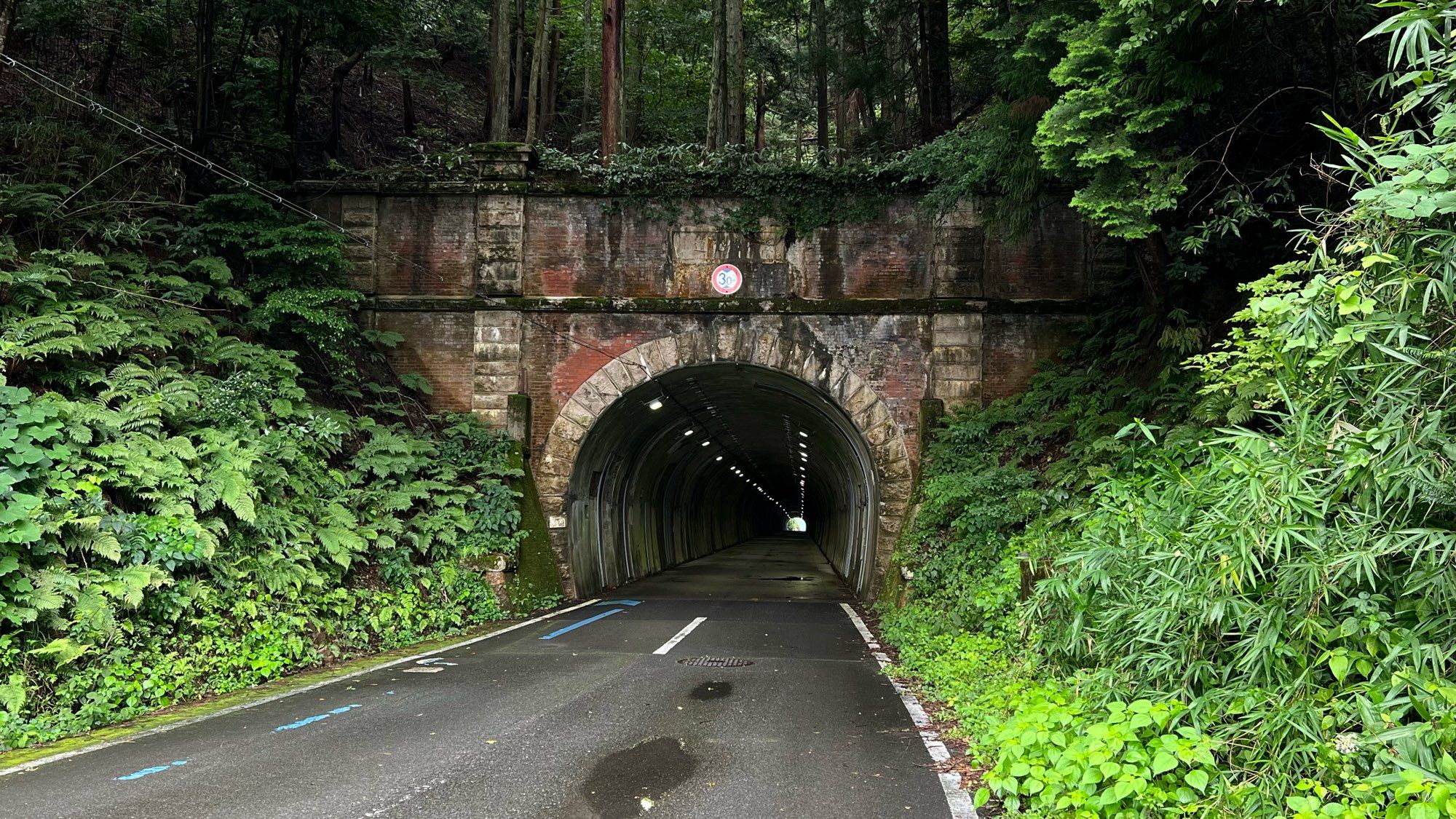 旧R8 賤ヶ岳隧道