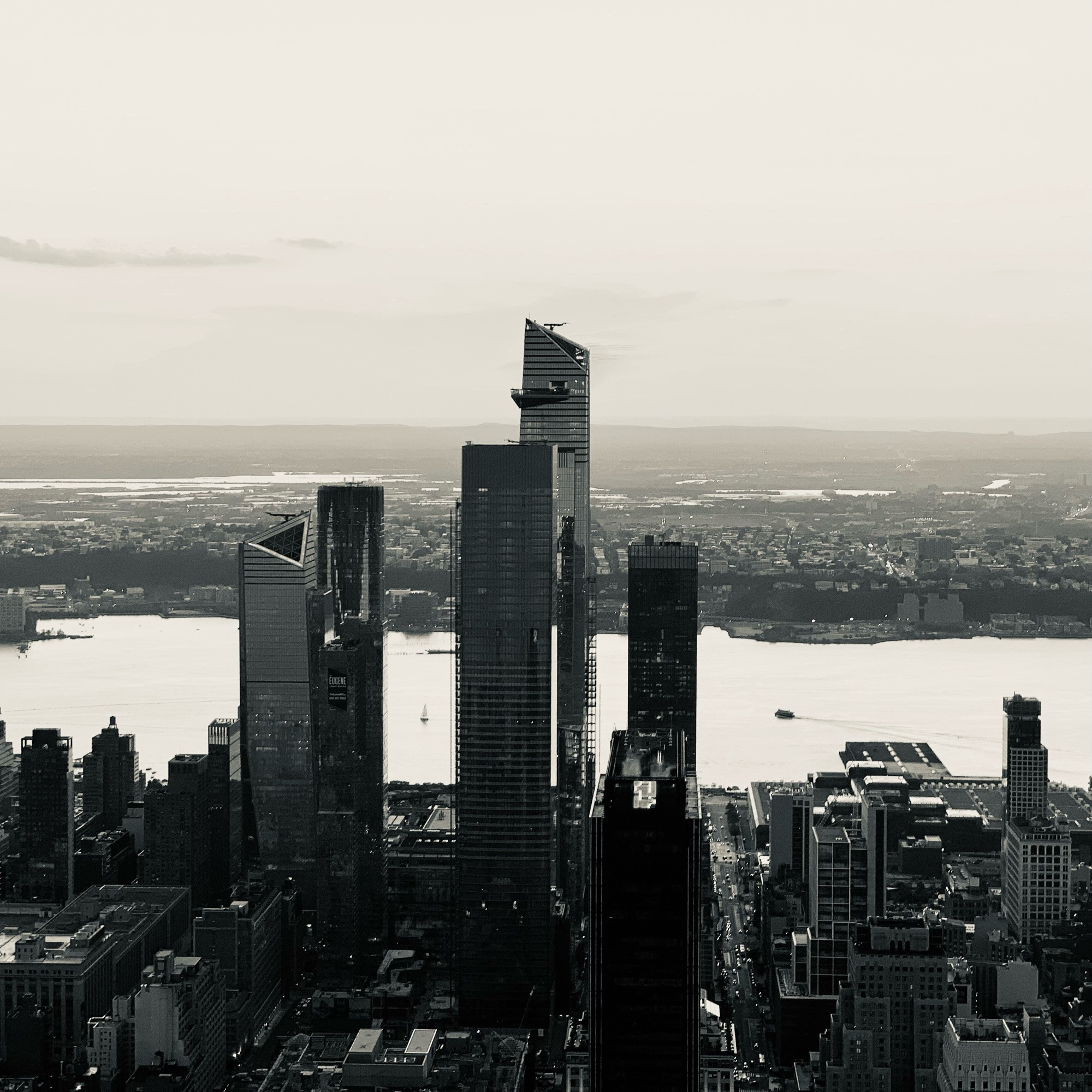 Black and white photo of NYC skyline from the Empire State Building