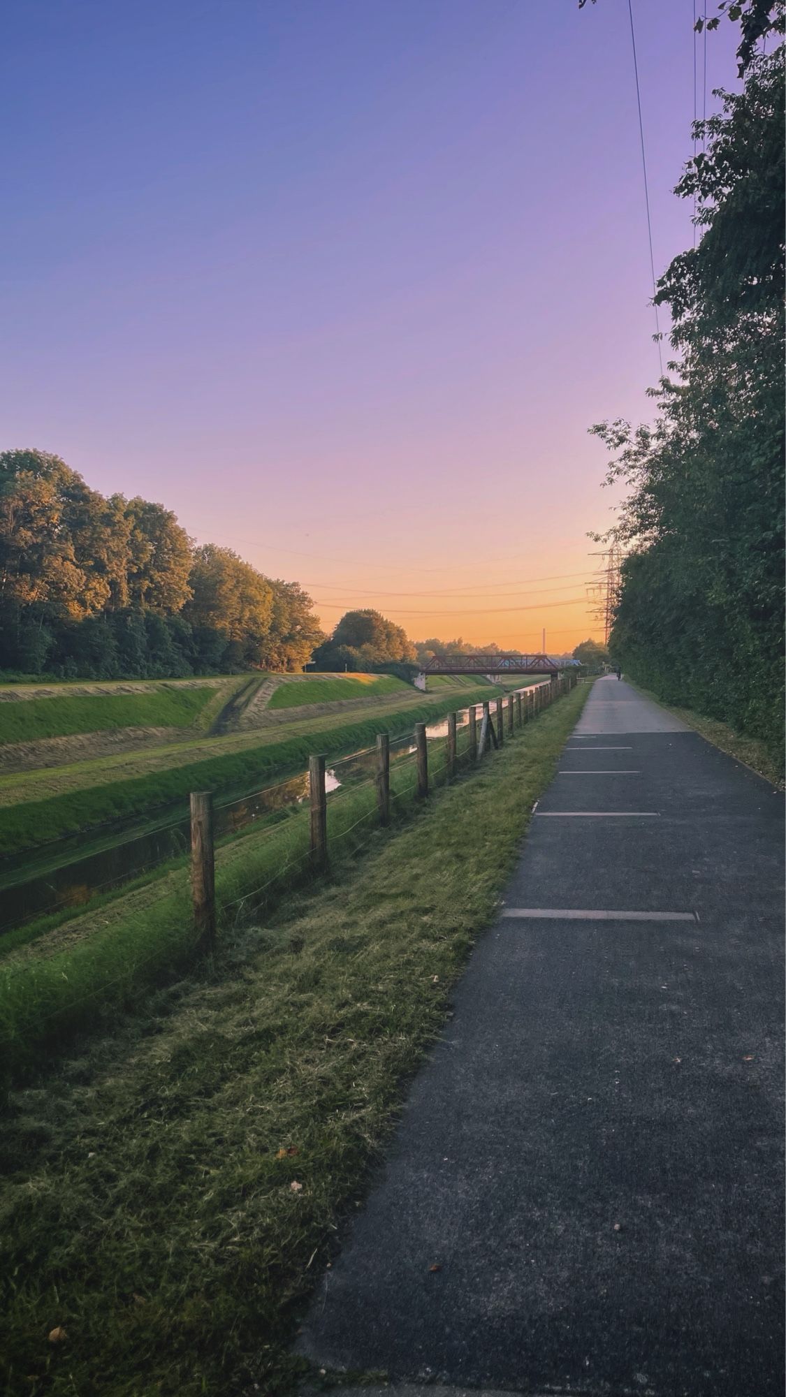 Sonnenuntergang an der Emscher