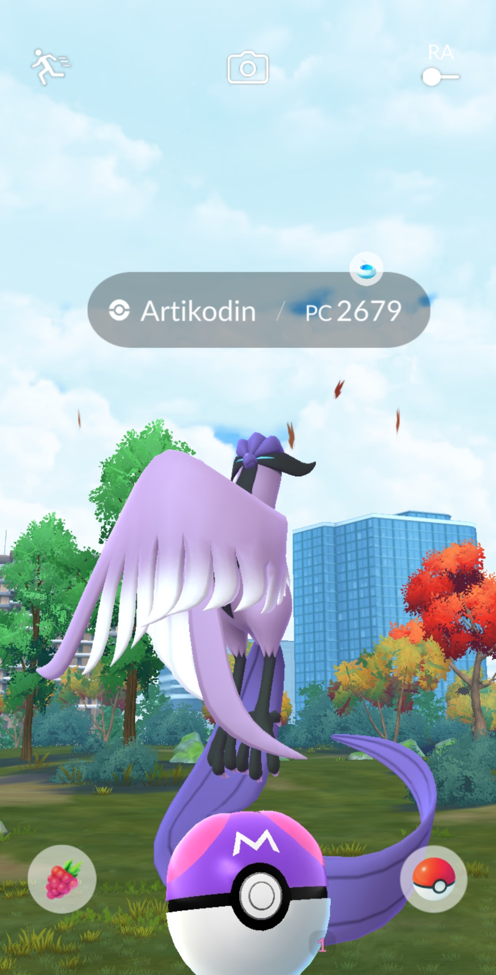 Screenshot from Pokémon Go of a wild Galarian Articuno encounter. The Master Ball is selected