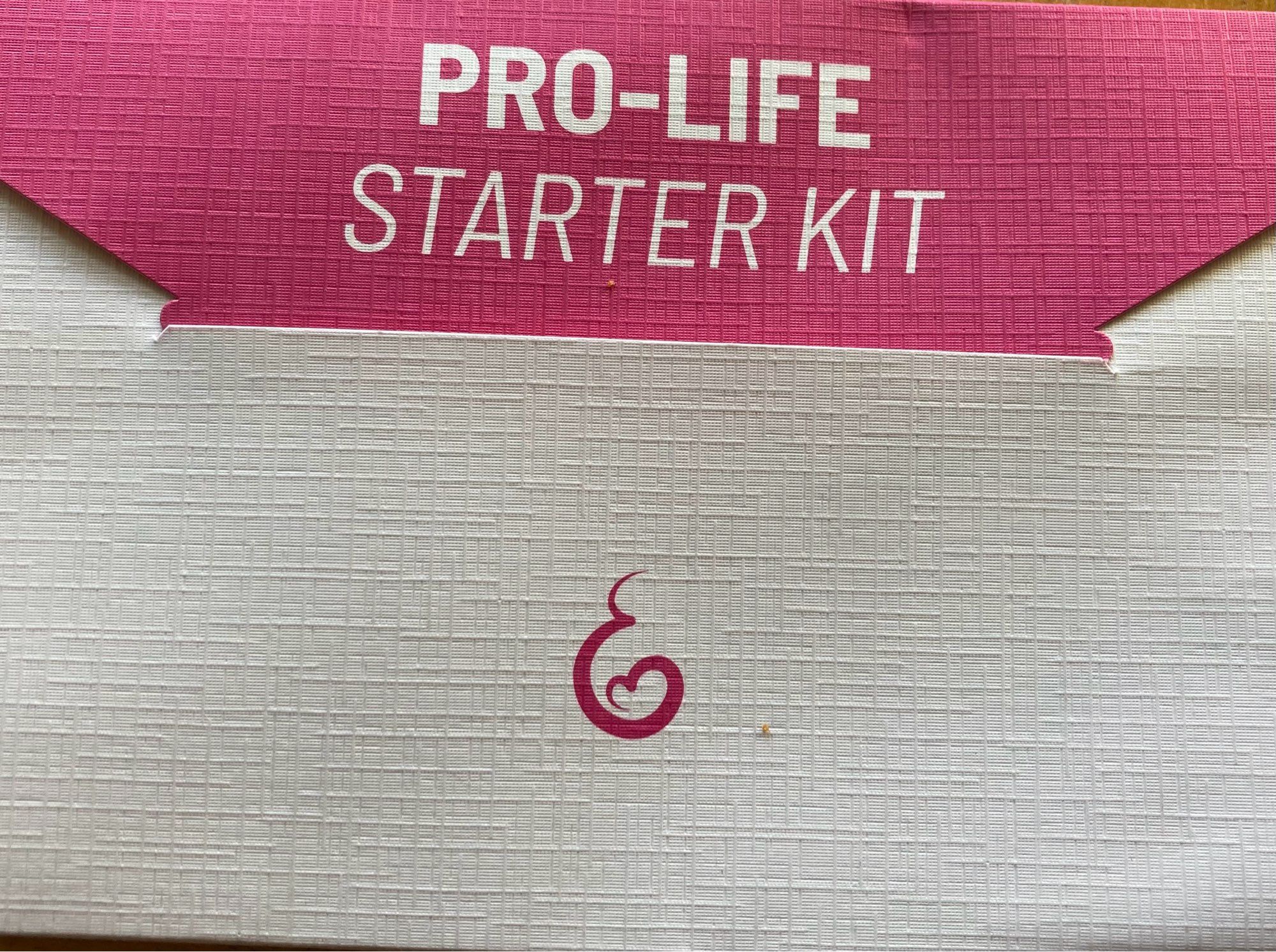 Umschlag mit Aufschrift:“Pro-Life Starterkit“