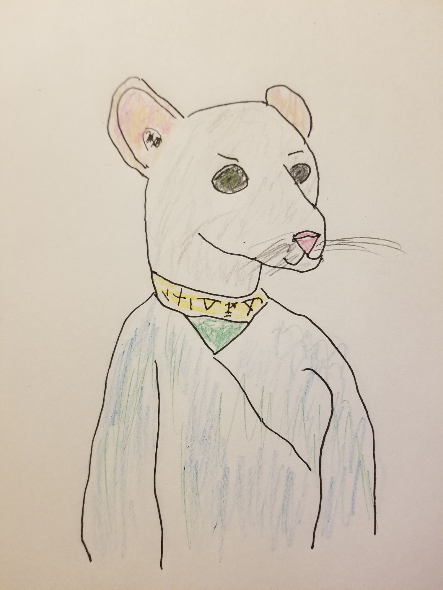 A female ratfolk with light grey fur in a blue robe with a ornamental yellow collar with Ideographic script.