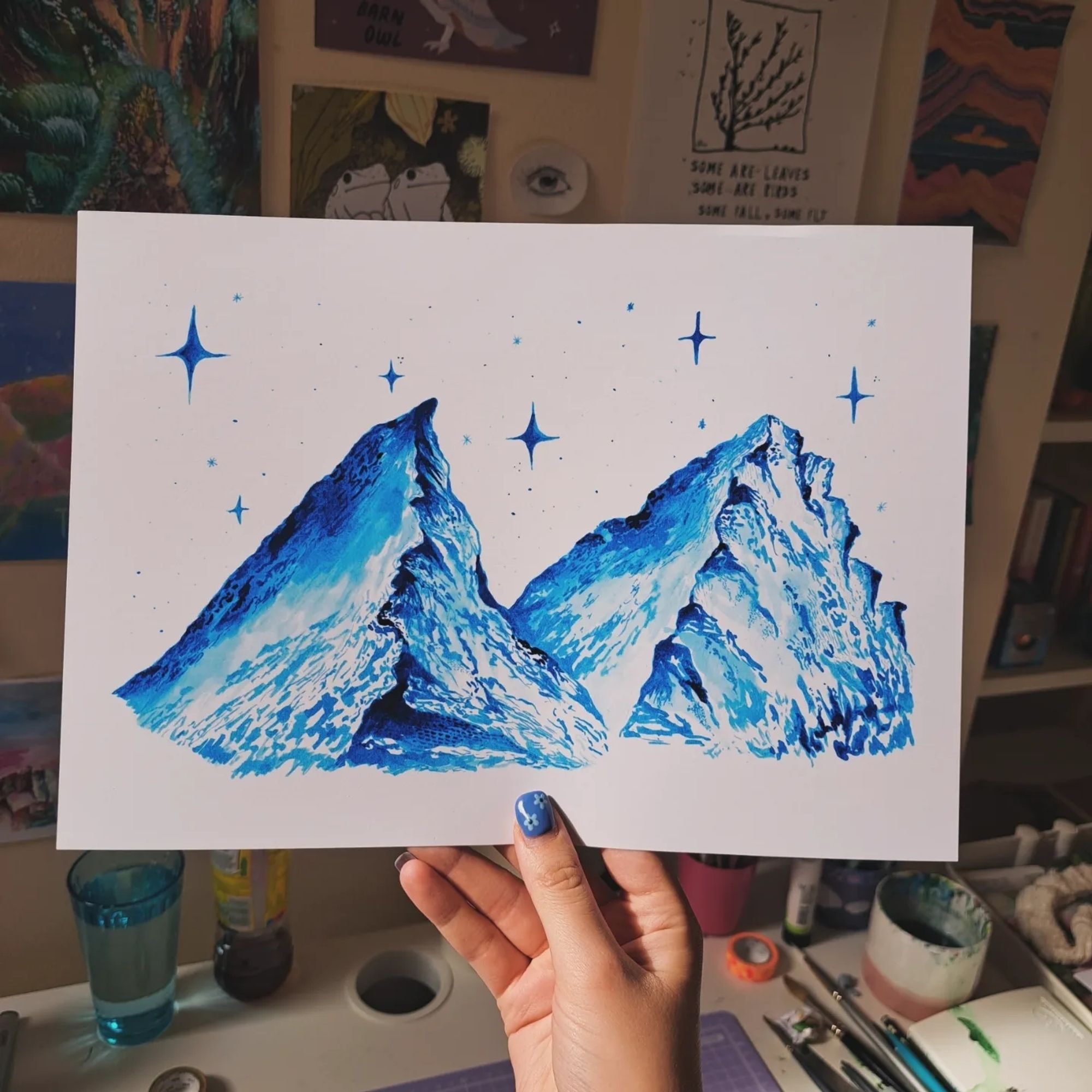 A two toned blue ink painting of Chrome and Parkhouse Hill in the Peak District National Park.