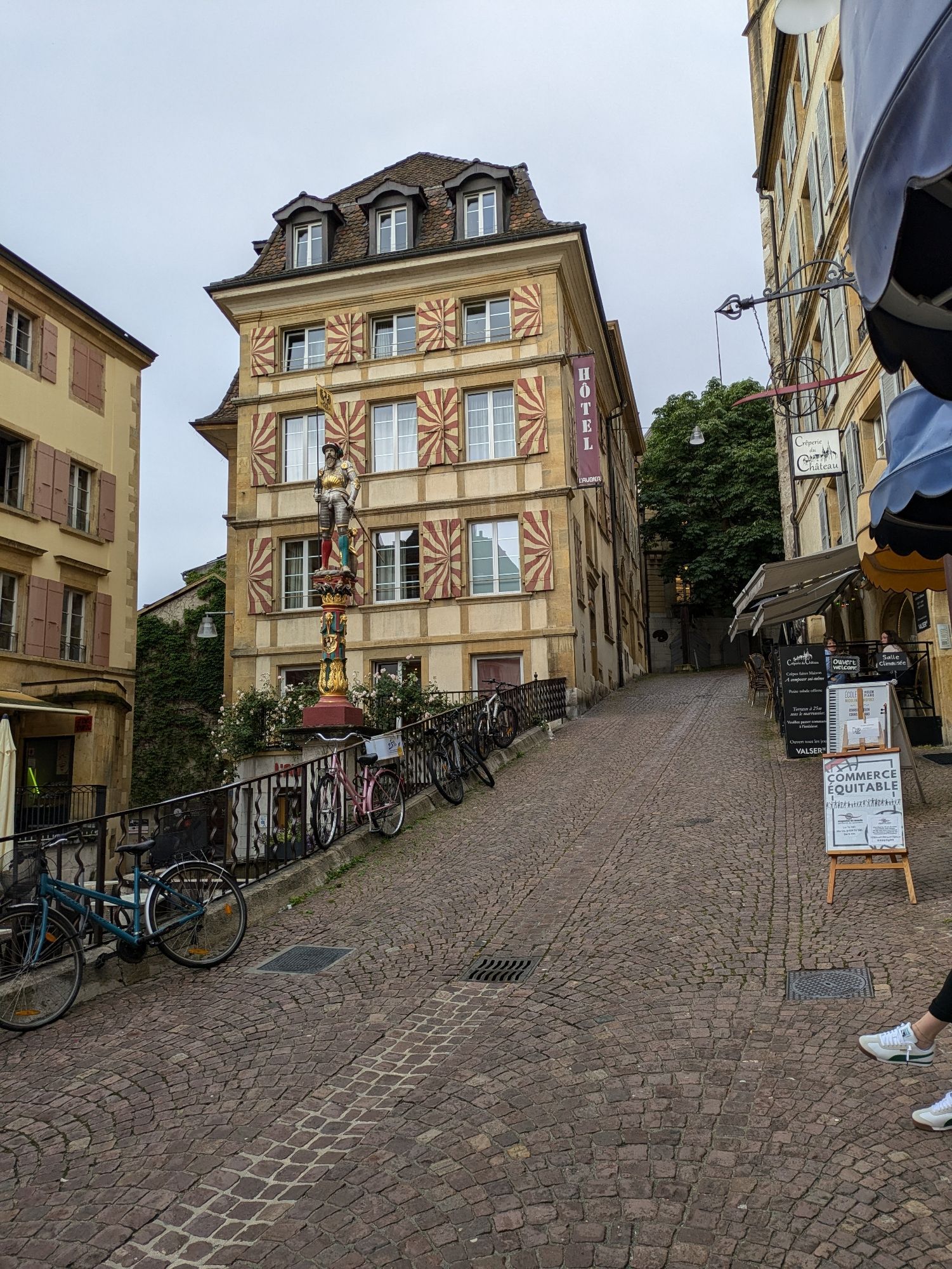 Photo of a historical house in Neuchâtel