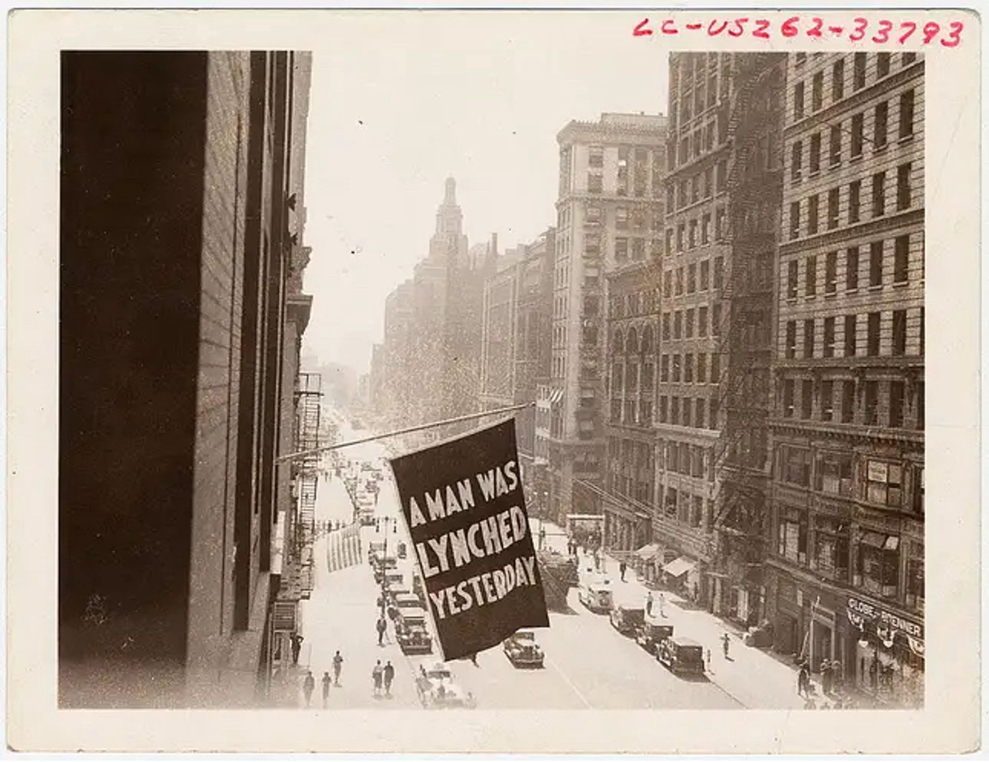 An NAACP flag that reads, “A Man Was Lynched Yesterday,” flies on Fifth Avenue, in 1936. I post it today to acknowledge the bloodthirsty murder of Marcellus Williams in Missouri’s yesterday September 24, 2024

Image source: Library of Congress