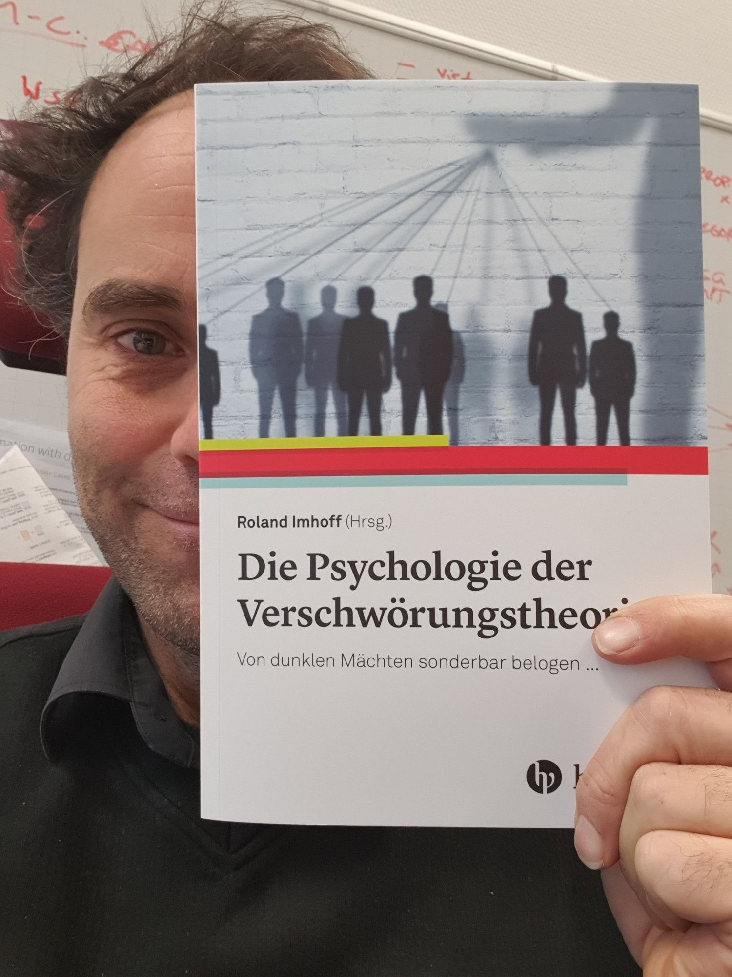 Buchcover "Psychologie der Verschwörungstheorien"