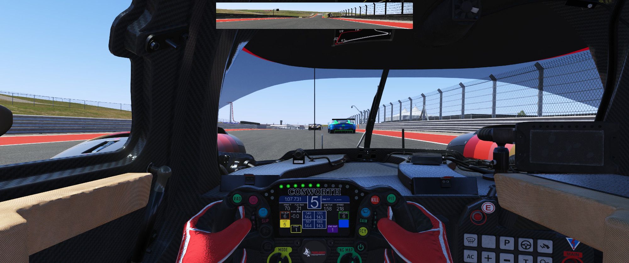 Rennsimulaton LeMans Ultimate
Im Cockpit eines LMP2 von Nielson Racing auf der Strecke COTA in Texas