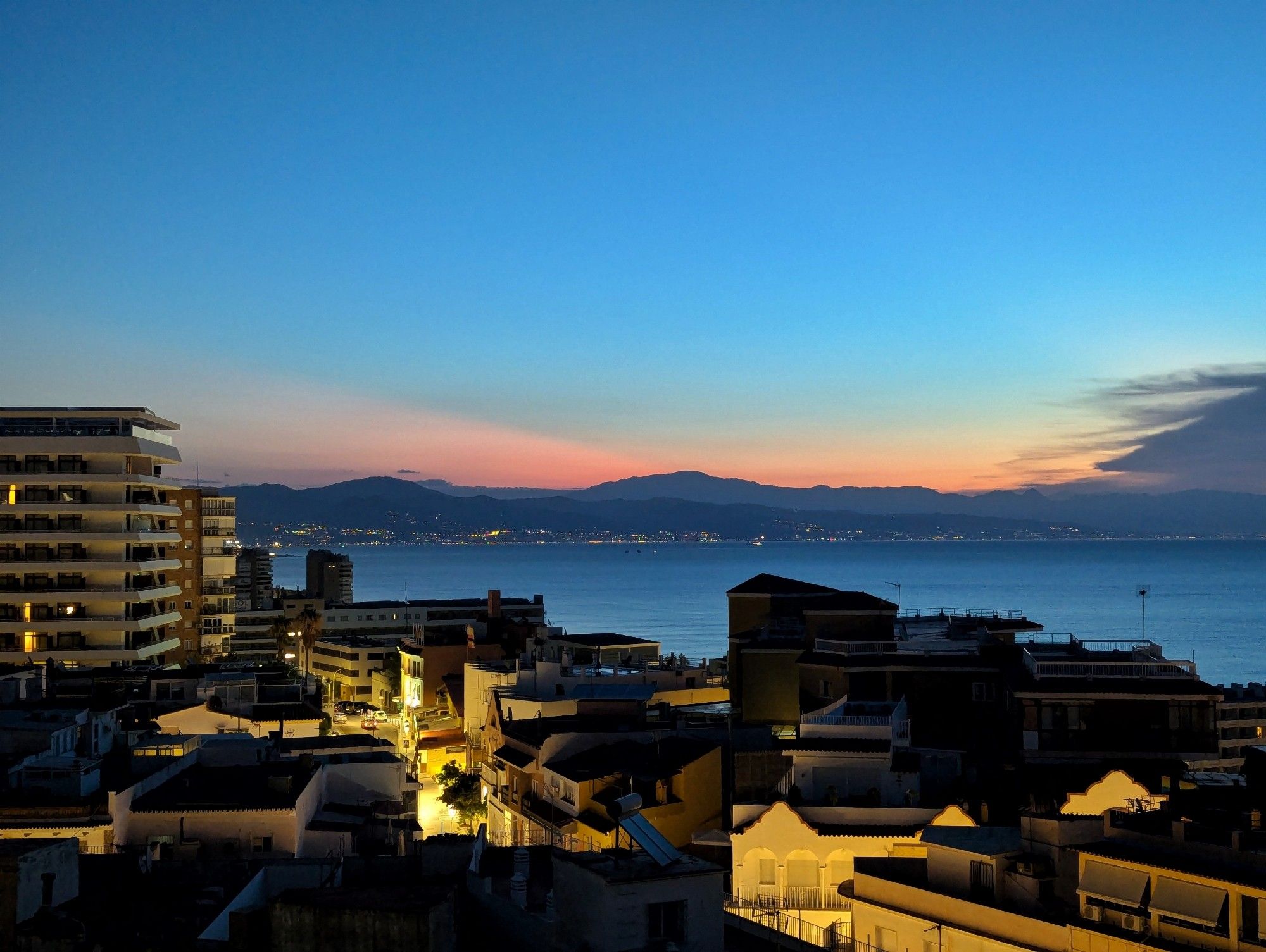 Levé de soleil sur Torremolinos.