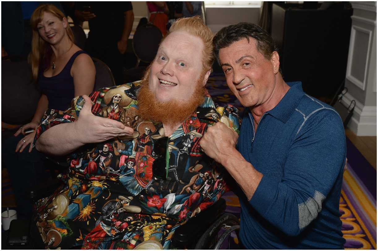 a picture of harry knowles and his best friend sylvester 'sly' stallone