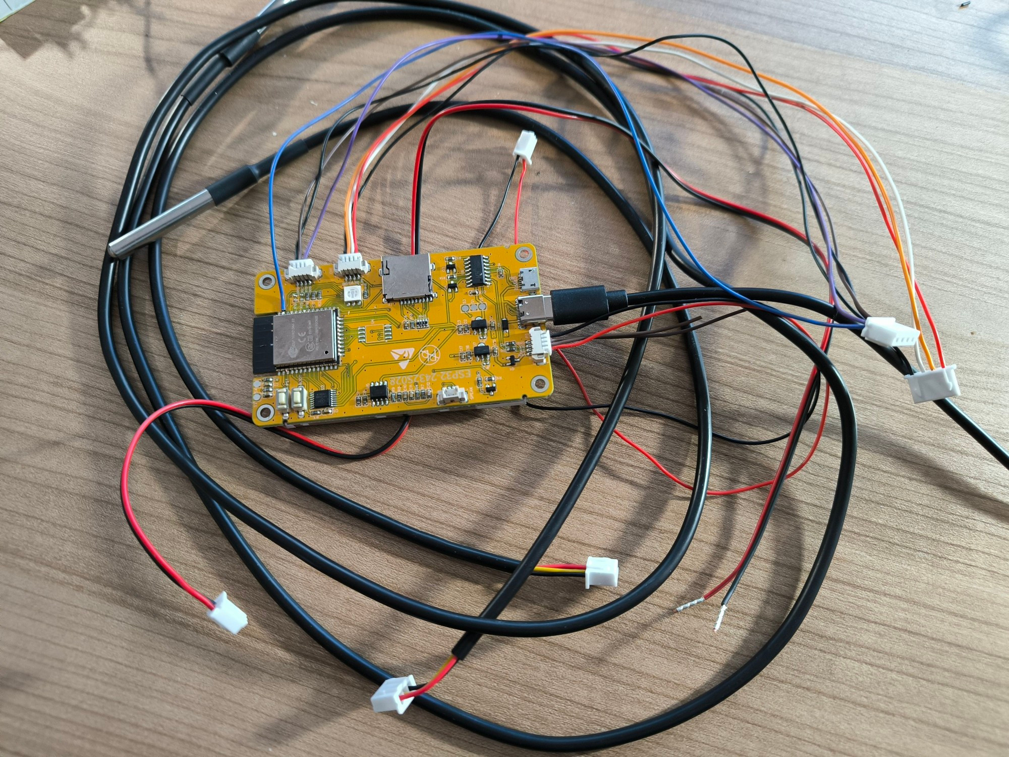 cheap yellow ESP32 board with wires connected